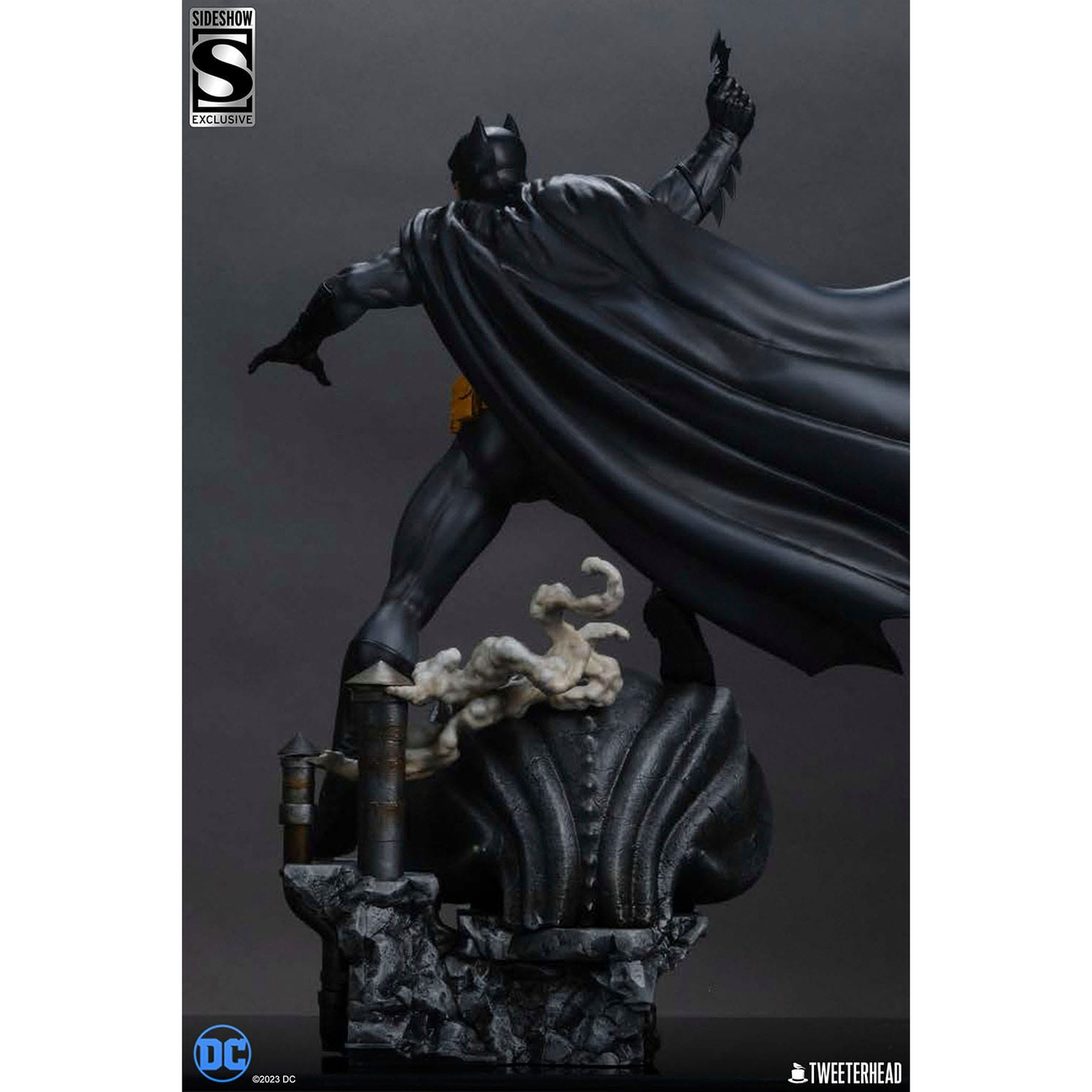 DC Comics Maquette 1/4 Batman (Black and Gray Edition) 66 cm