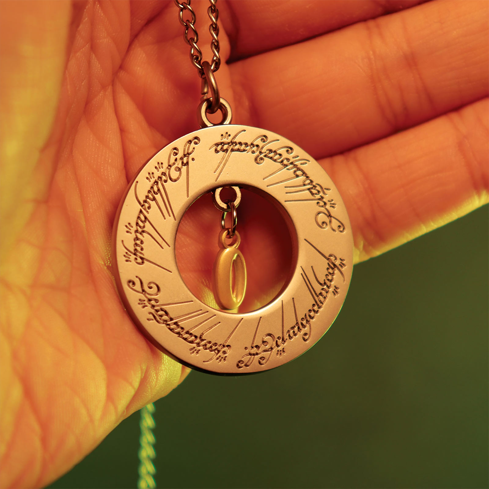 The Lord of the Rings - The One Ring on Necklace Limited Edition