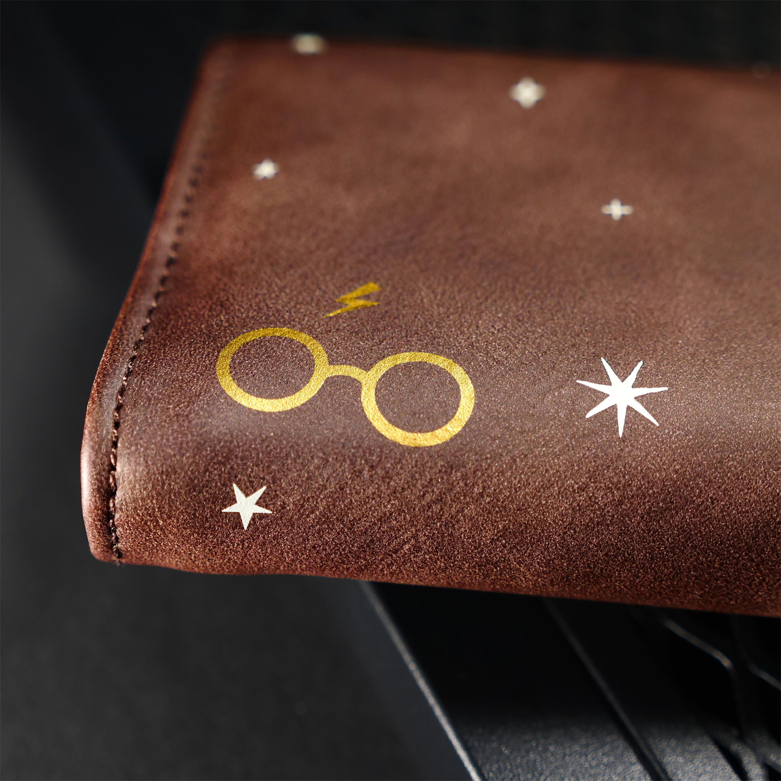 Harry Potter - Portefeuille à insigne métallique de Poudlard