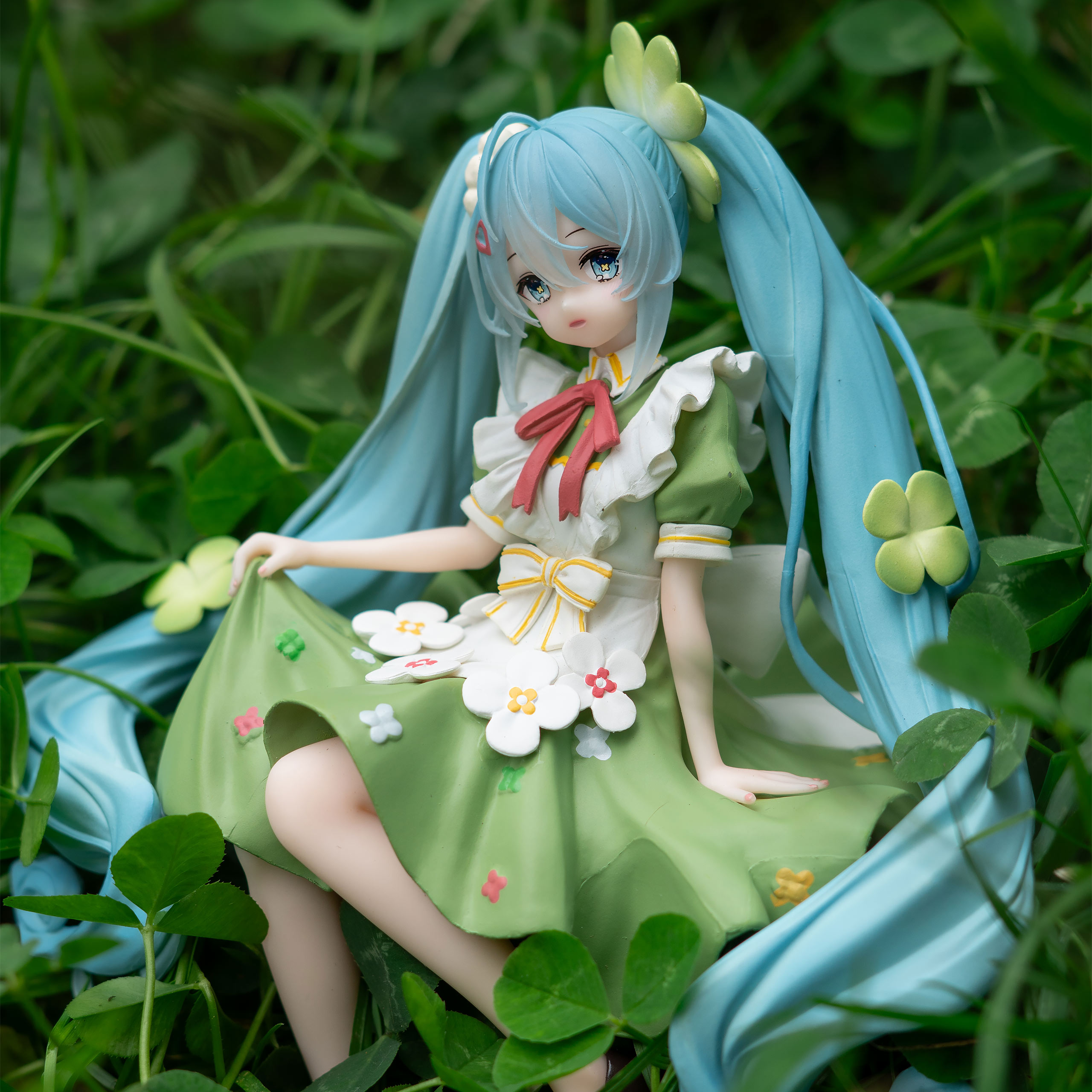 Hatsune Miku - Flower Fairy Clover Noodle Stopper Figure