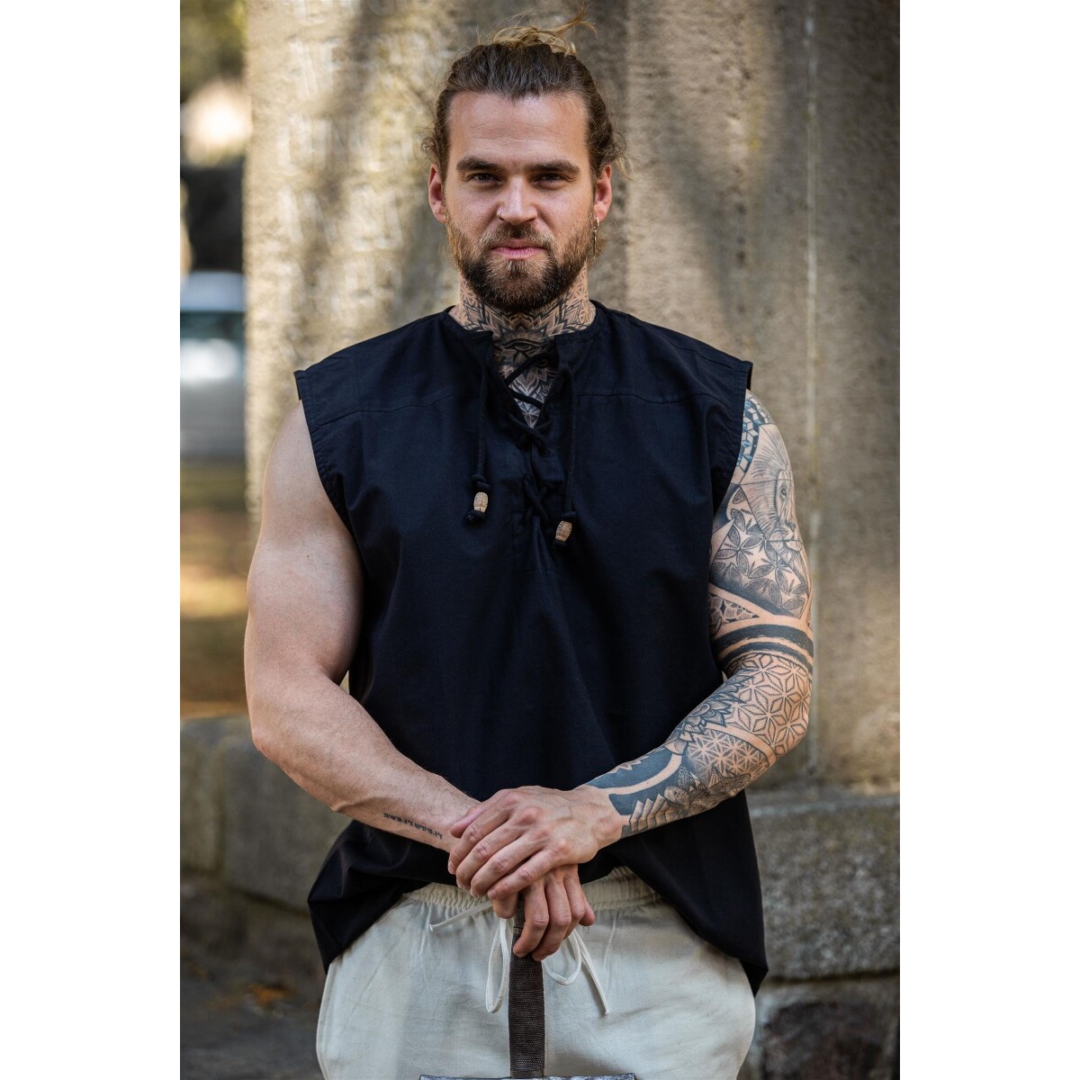 Medeltida snörskjorta Jean ärmlös svart