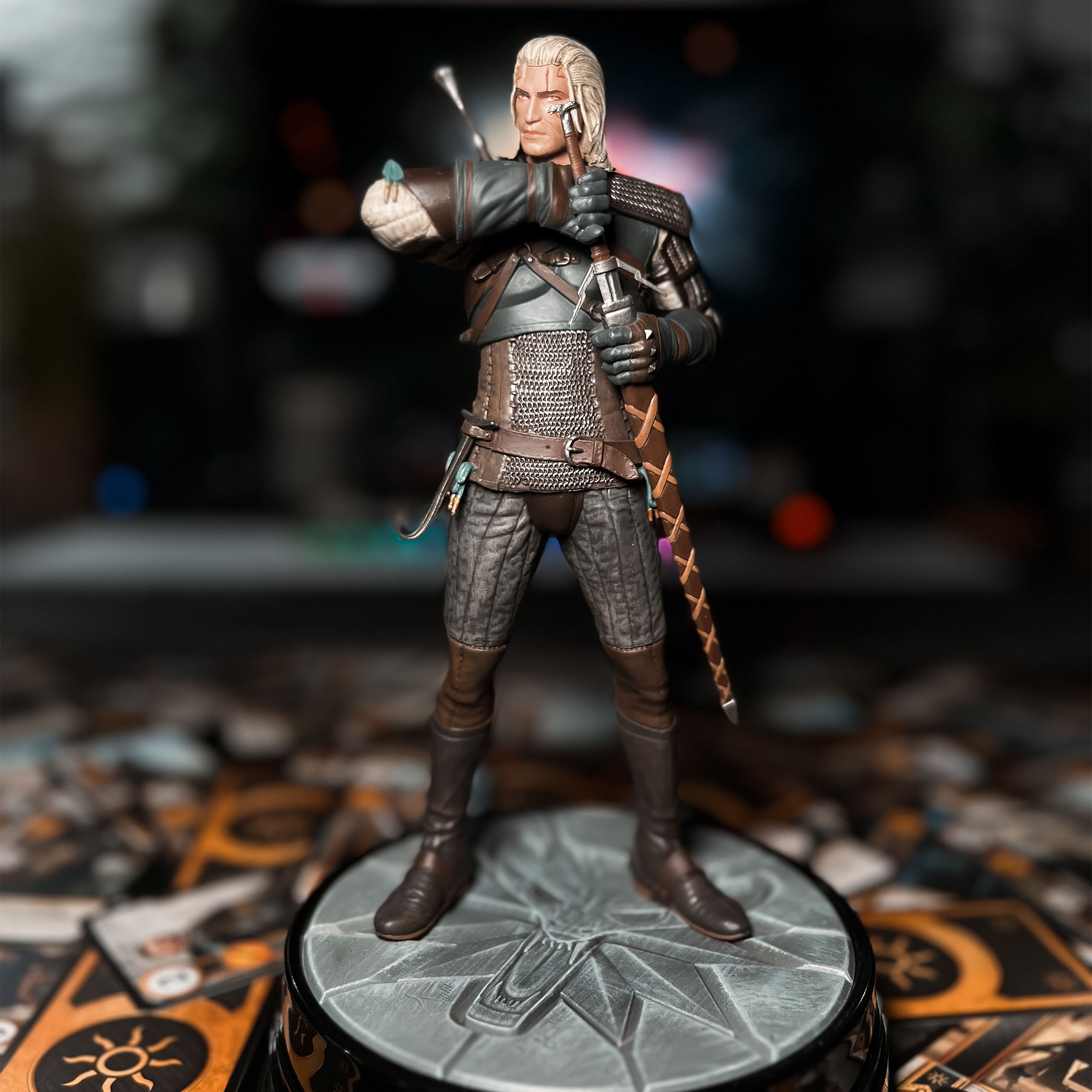 Witcher - Statue Geralt Heart of Stone 25 cm