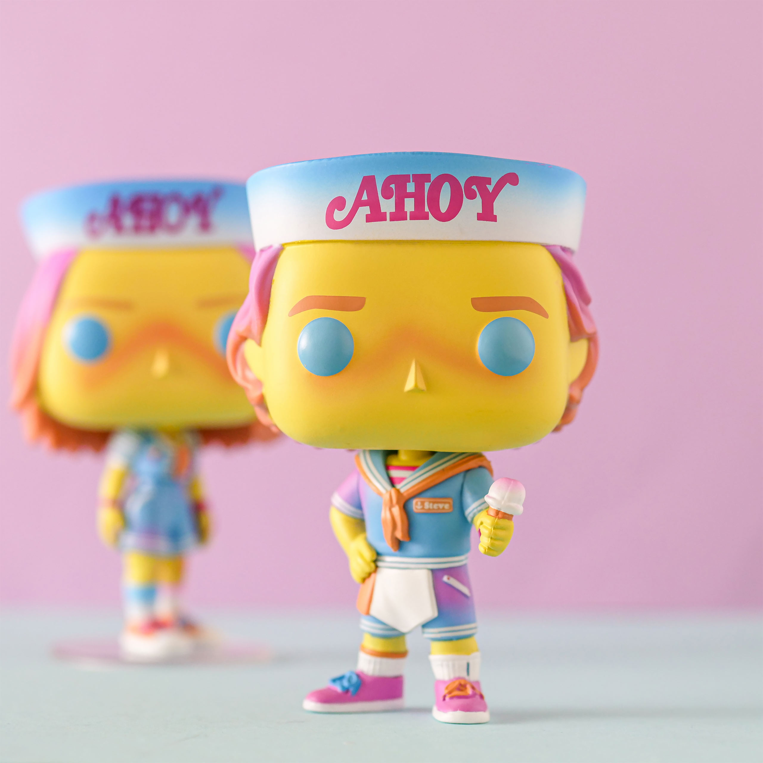 Stranger Things - Steve (Scoops Ahoy) Figura Funko Pop