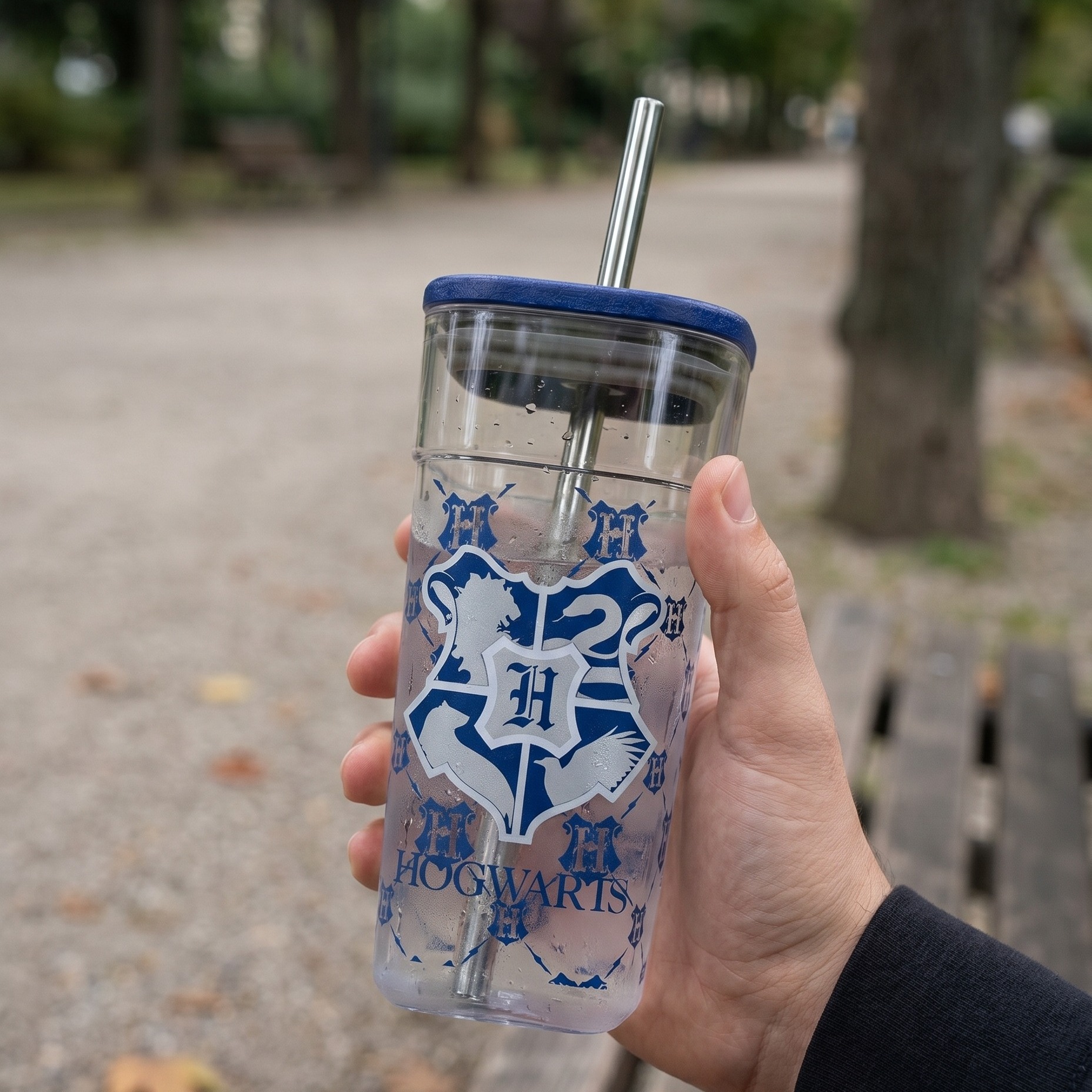 Harry Potter - Tasse avec paille et blason de Poudlard