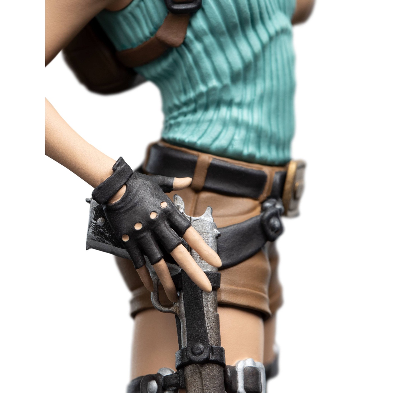 Tomb Raider Mini Epics Vinyl Figure Lara Croft 17 cm