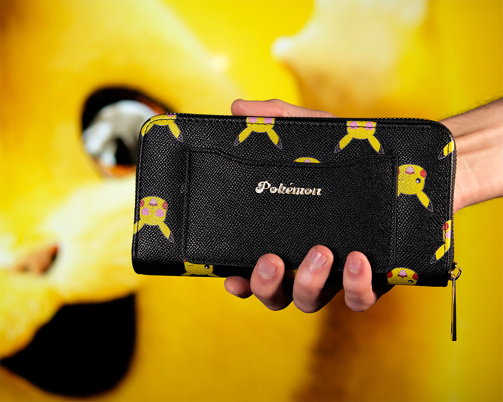 Pokemon - Pikachu Emotes Wallet