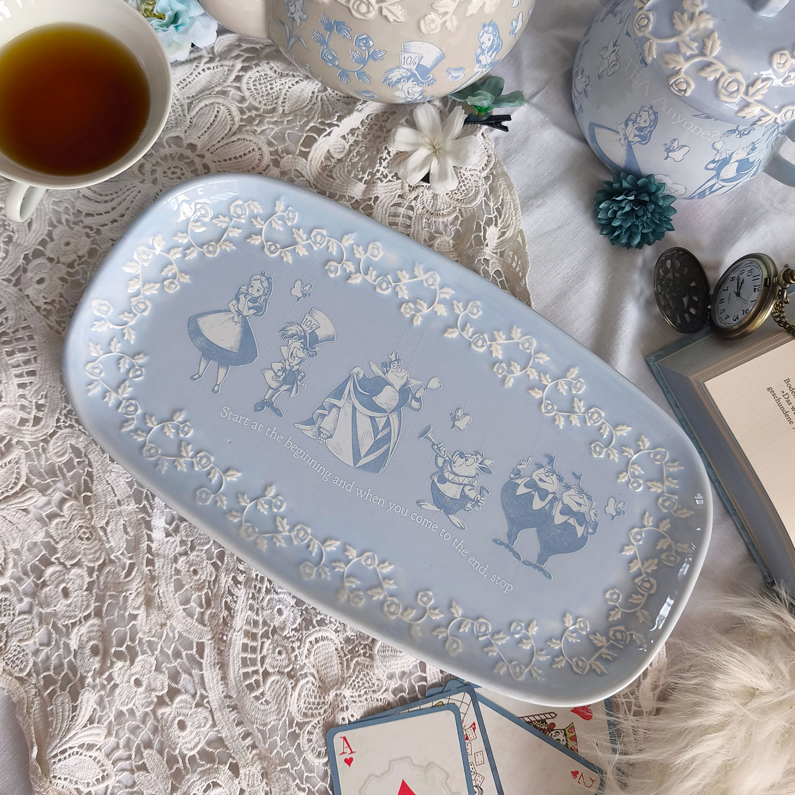 Alice im Wunderland - Start At The Beginning Servierplatte
