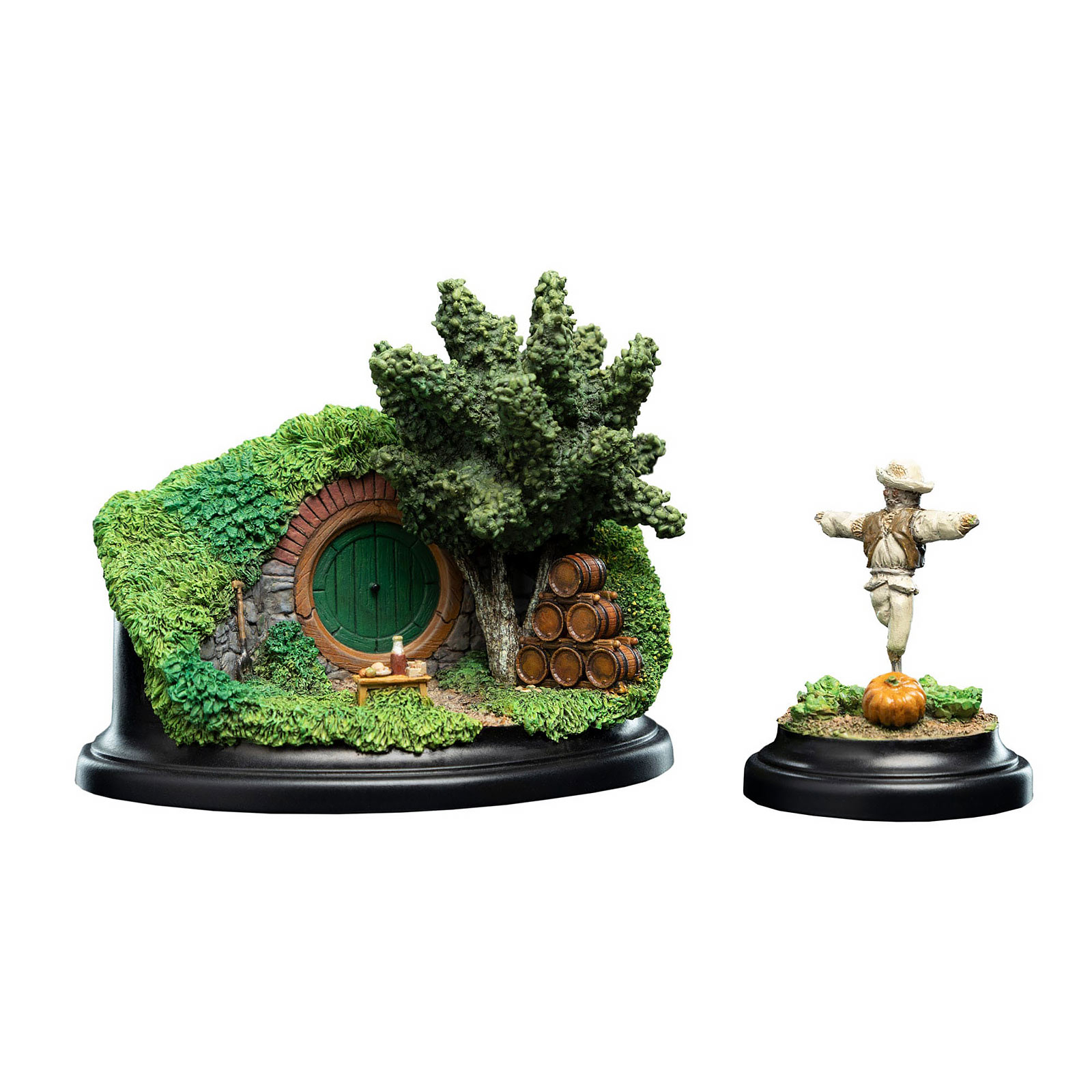 The Hobbit - 15 Gardens Smial Hobbit Hole Diorama