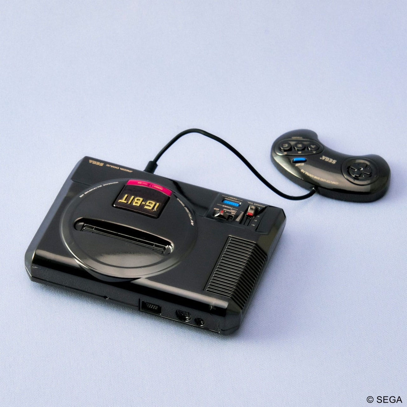 Sega Hardware Series Bright Arts Gallery figura mini de metal fundido Mega Drive