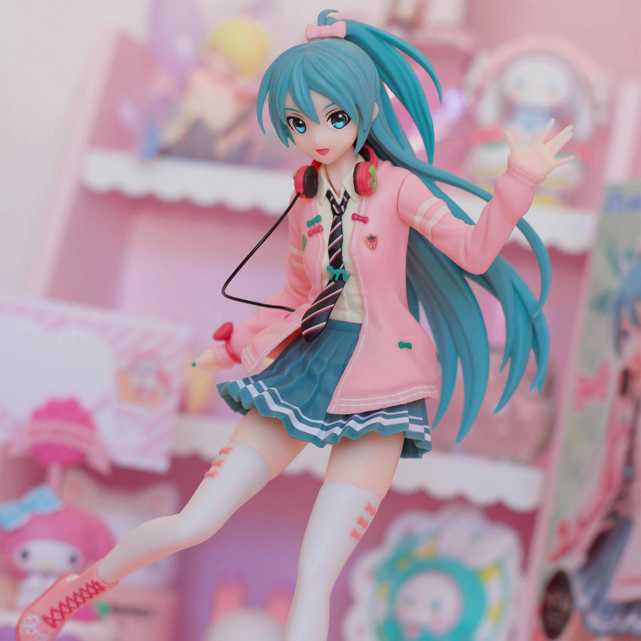 Hatsune Miku - Figura Arcade Versión Ribbon Girl