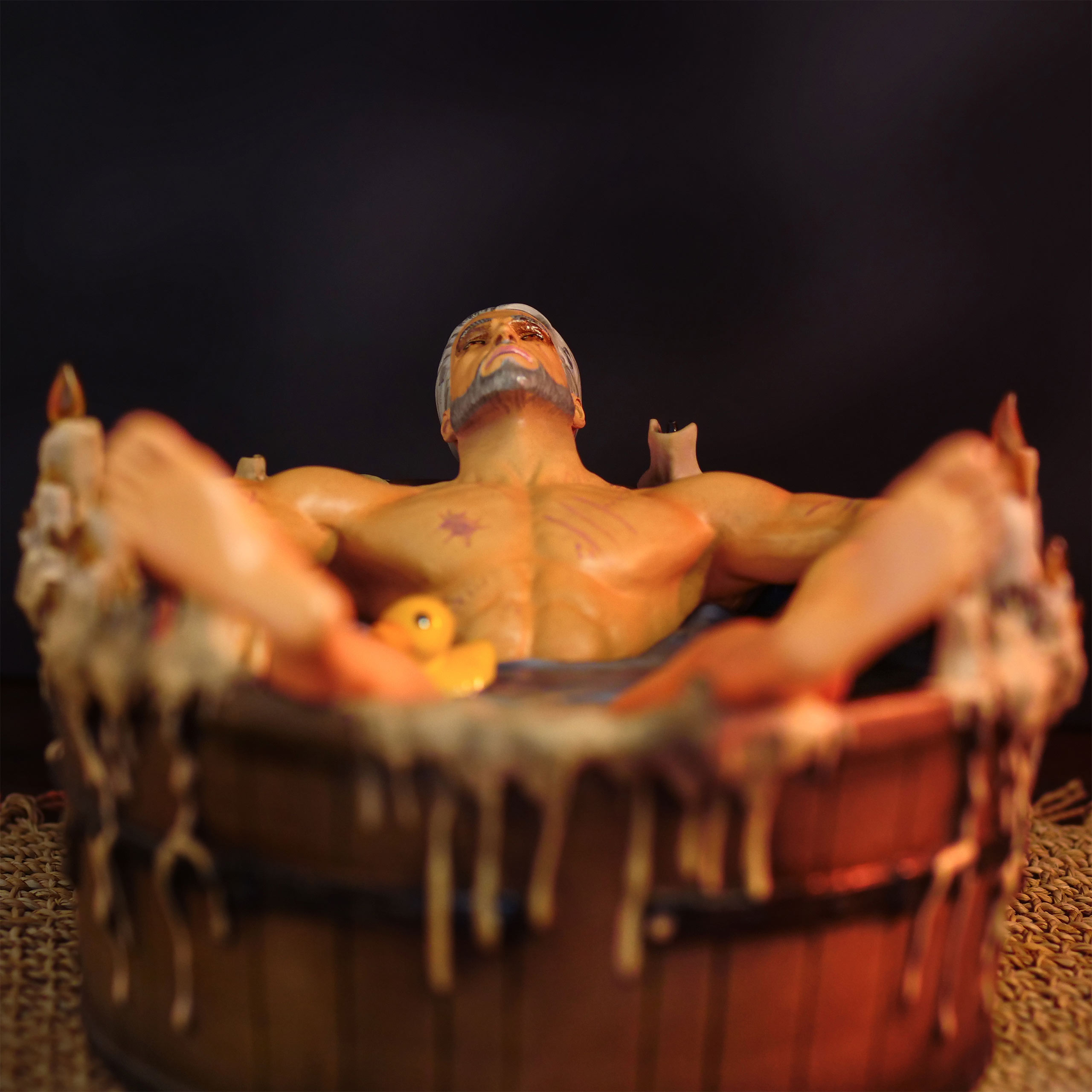 Witcher - Geralt van Rivia in Badkuip Standbeeld