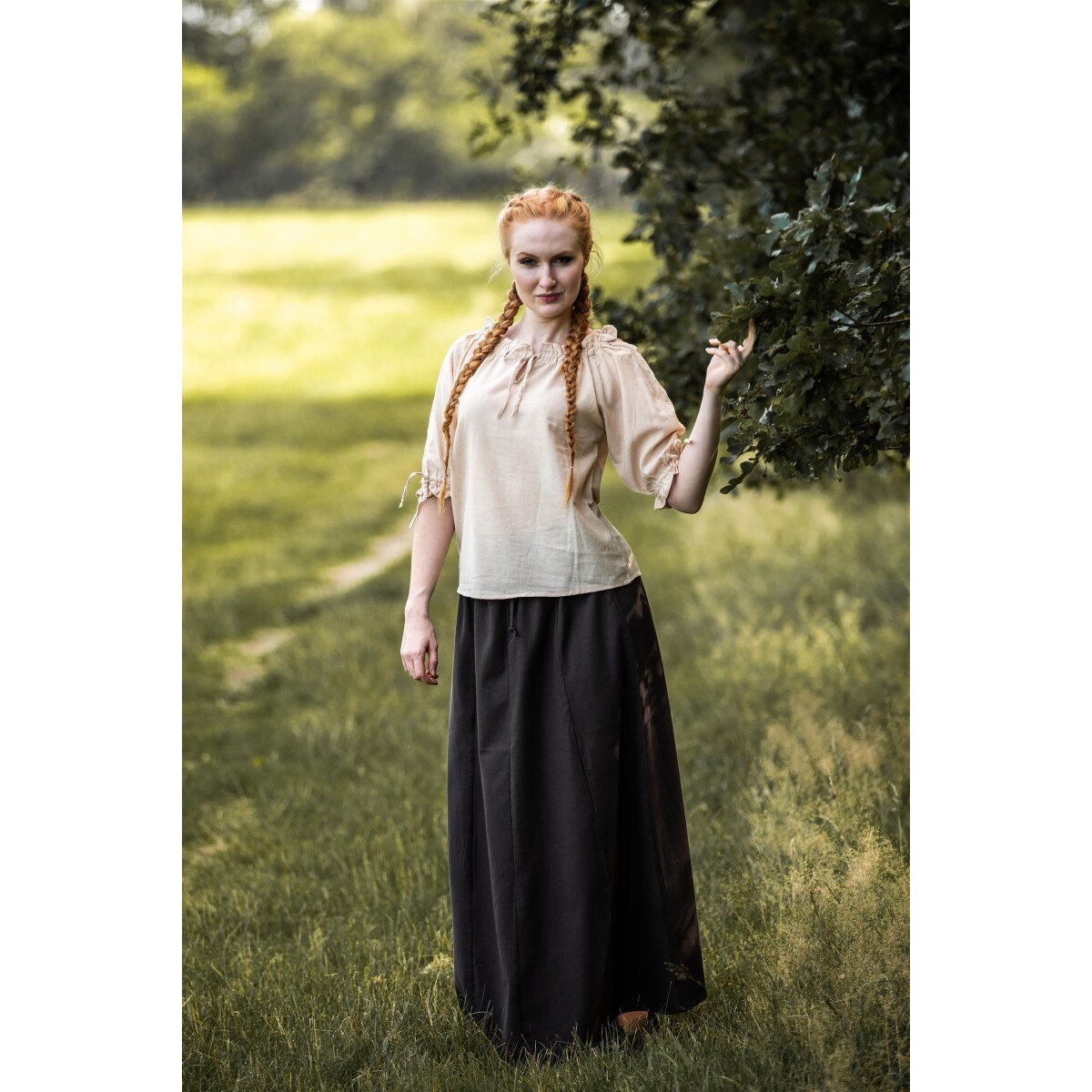 Średniowieczna bluzka z krótkim rękawem Sandra