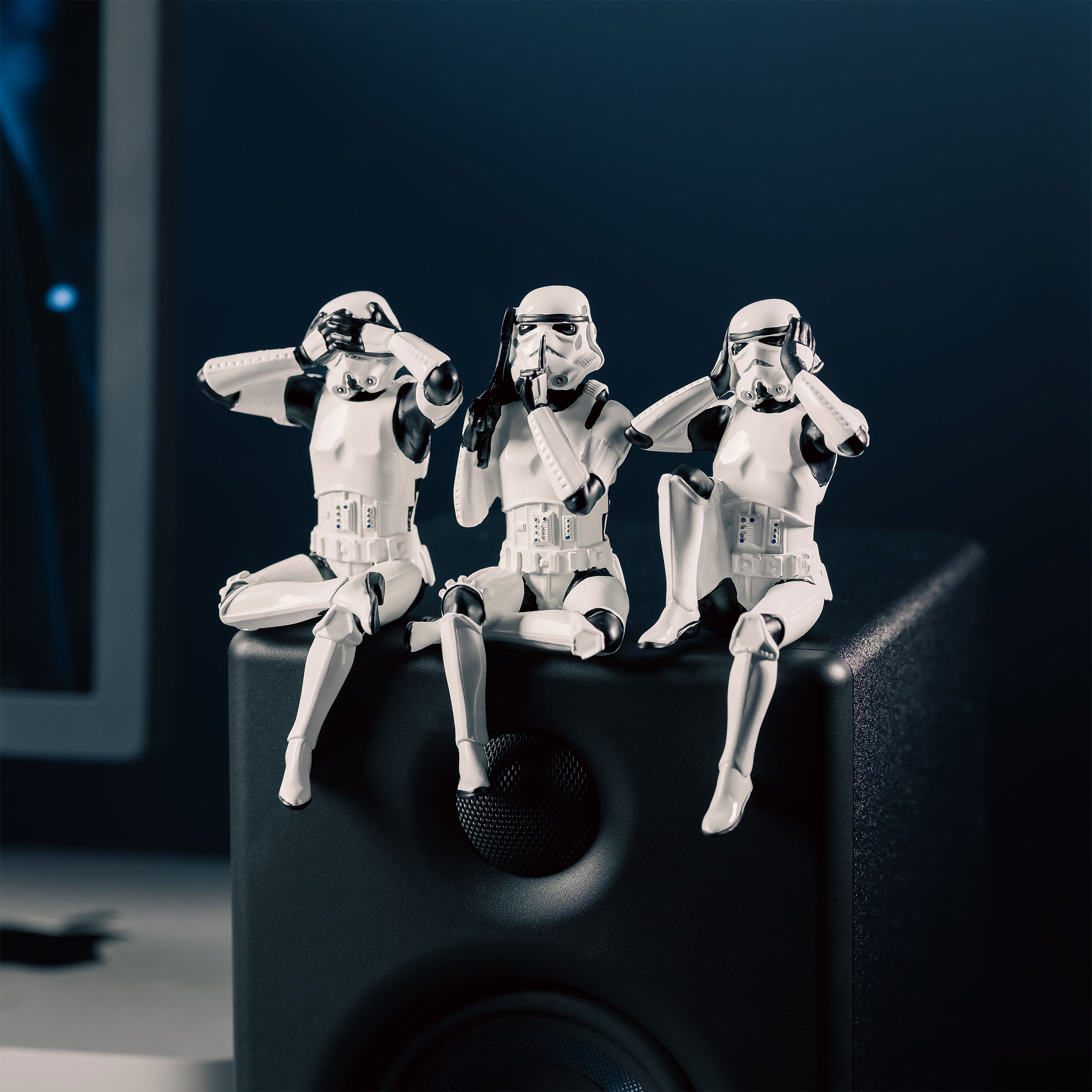 Original Stormtrooper Don't See Hear Speak Figure Set Sitting