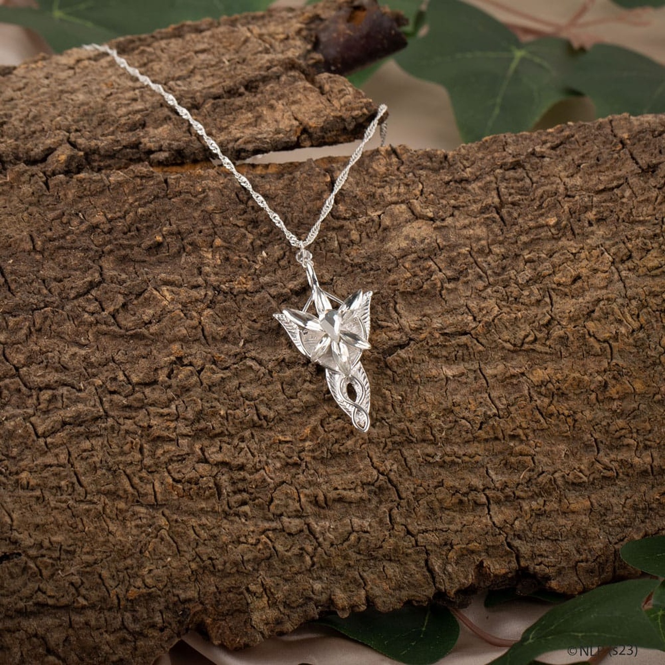 Le Seigneur des Anneaux - Pendentif Étoile du Soir d'Arwen avec chaîne