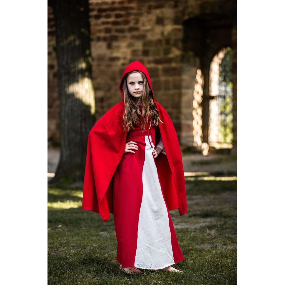 Medieval Cape Cecilia for Kids red