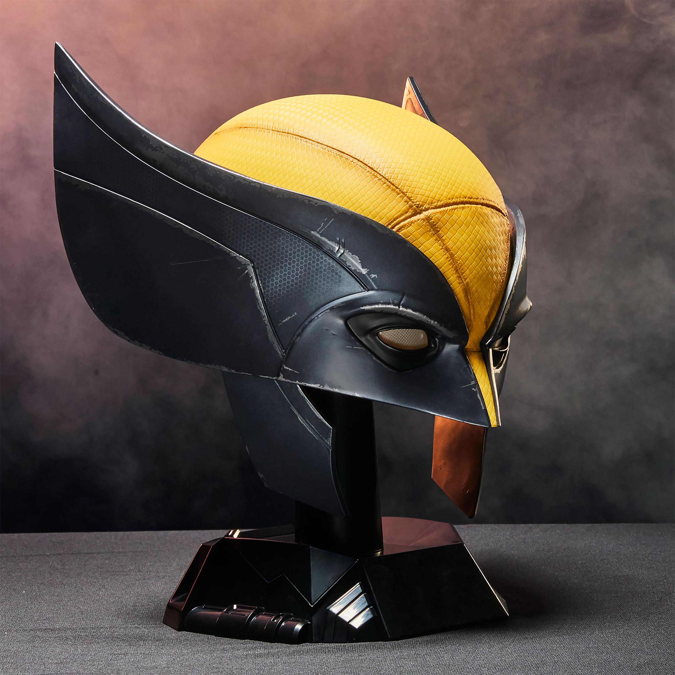 Marvel - Wolverine Premium Helm Replica