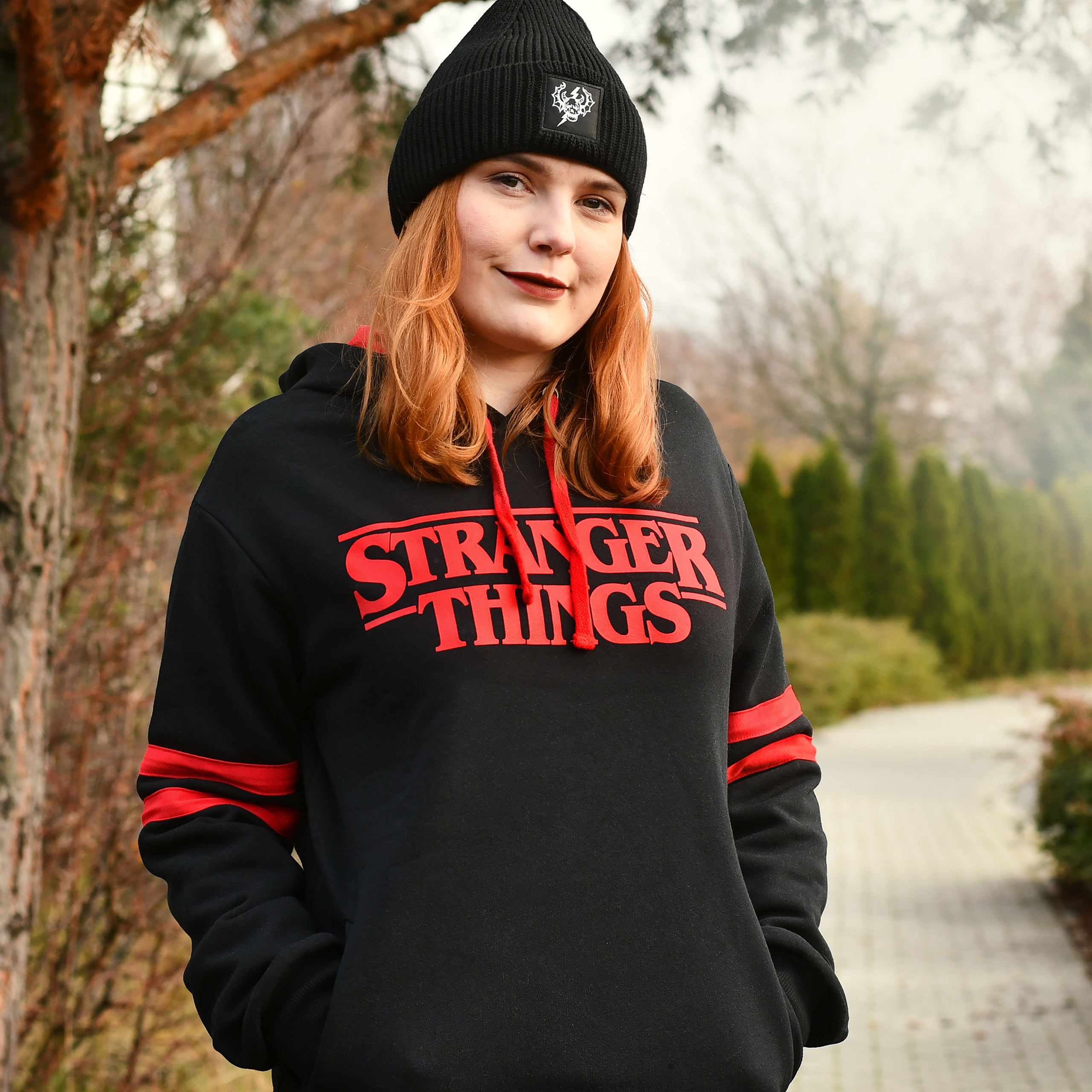 Stranger Things - Logo Hoodie schwarz