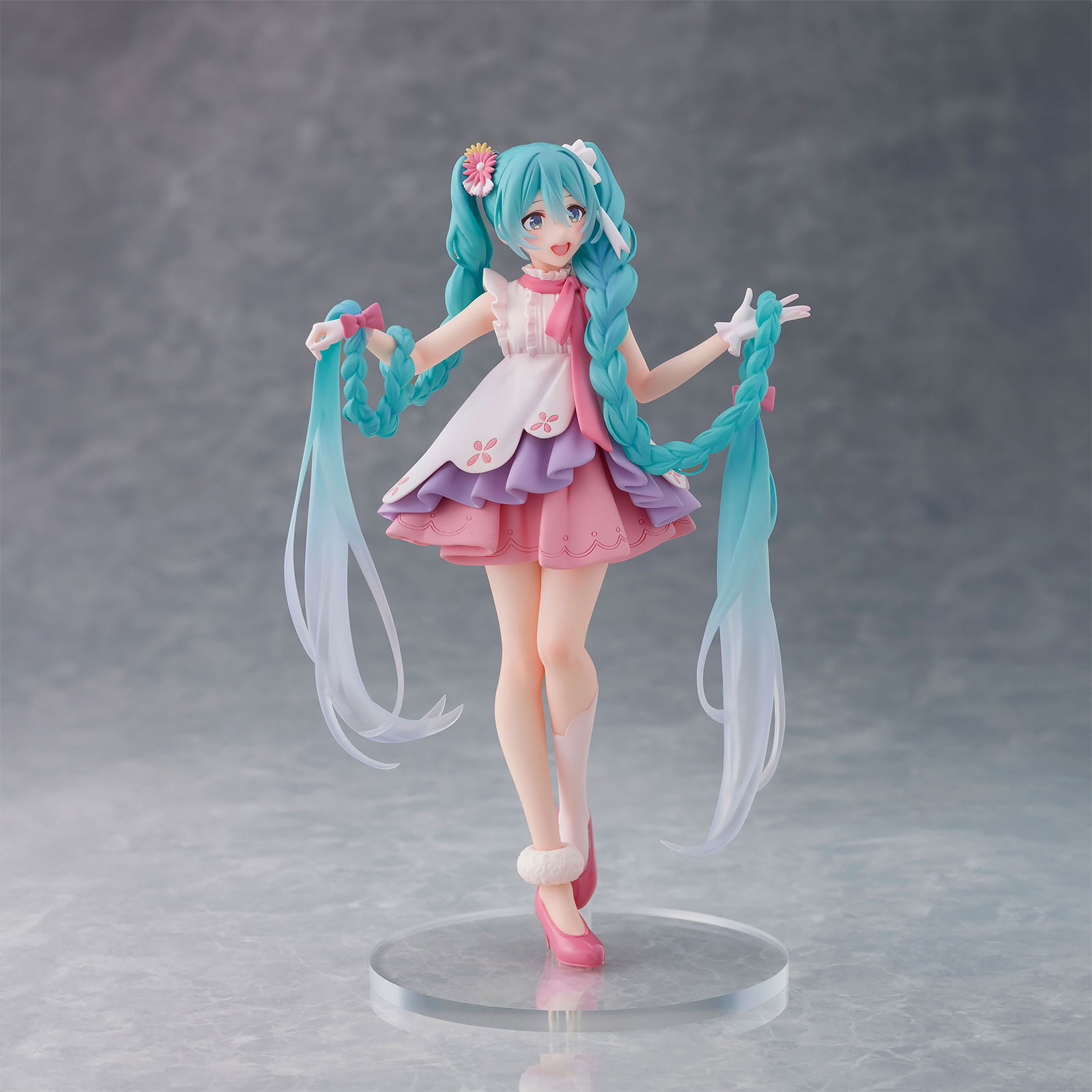 Hatsune Miku - Figura Miku Wonderland Versión Rapunzel