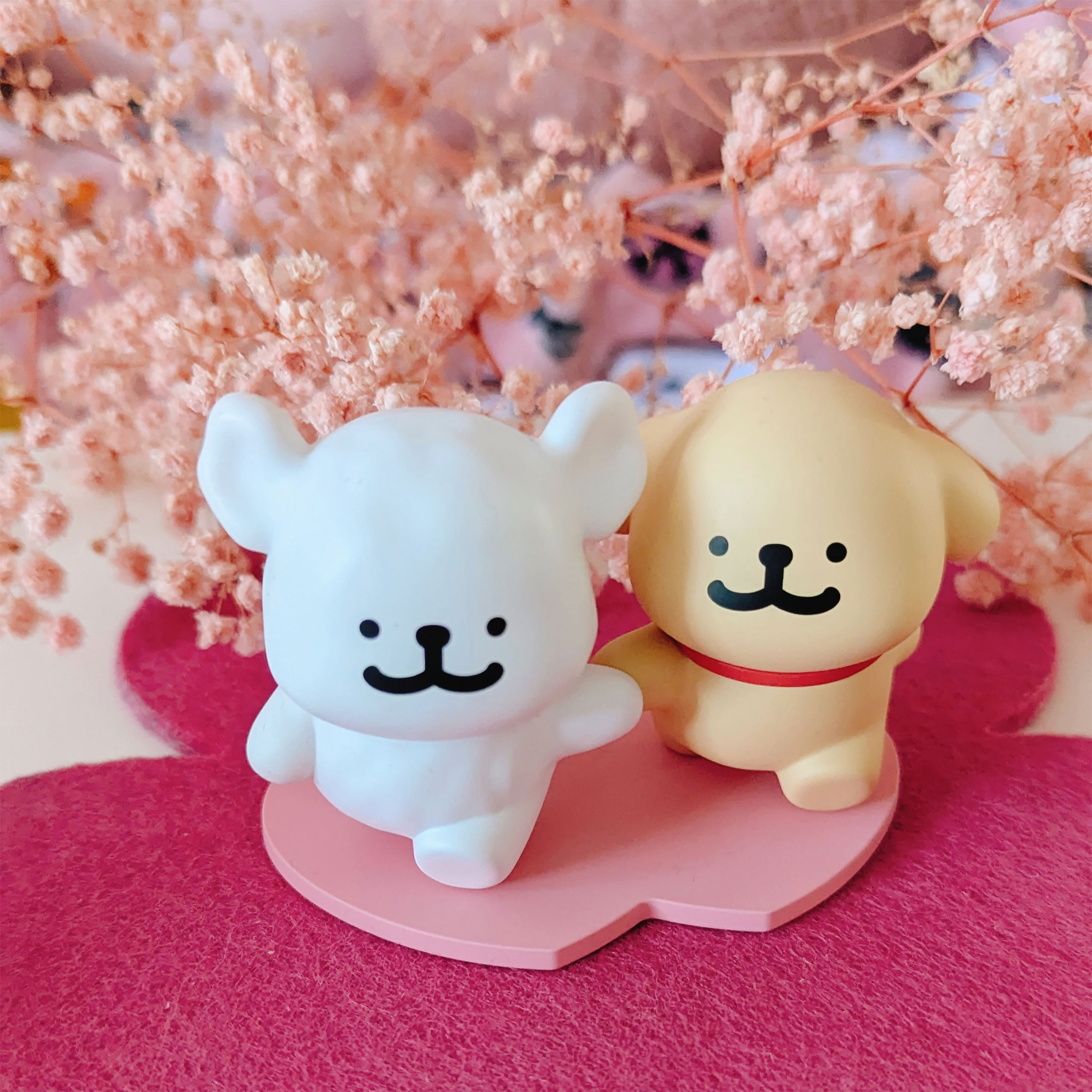 Maltese - Figurine Mystère Série Happy Snuggling