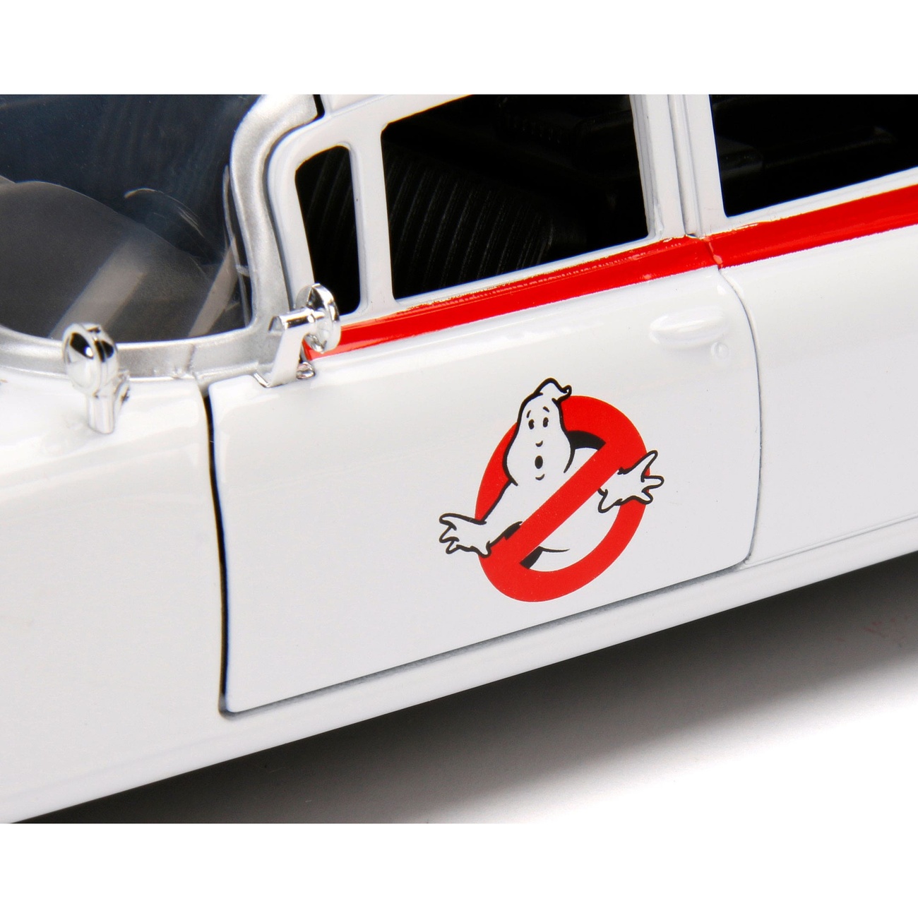 Ghostbusters Diecast Model 1/24 ECTO-1