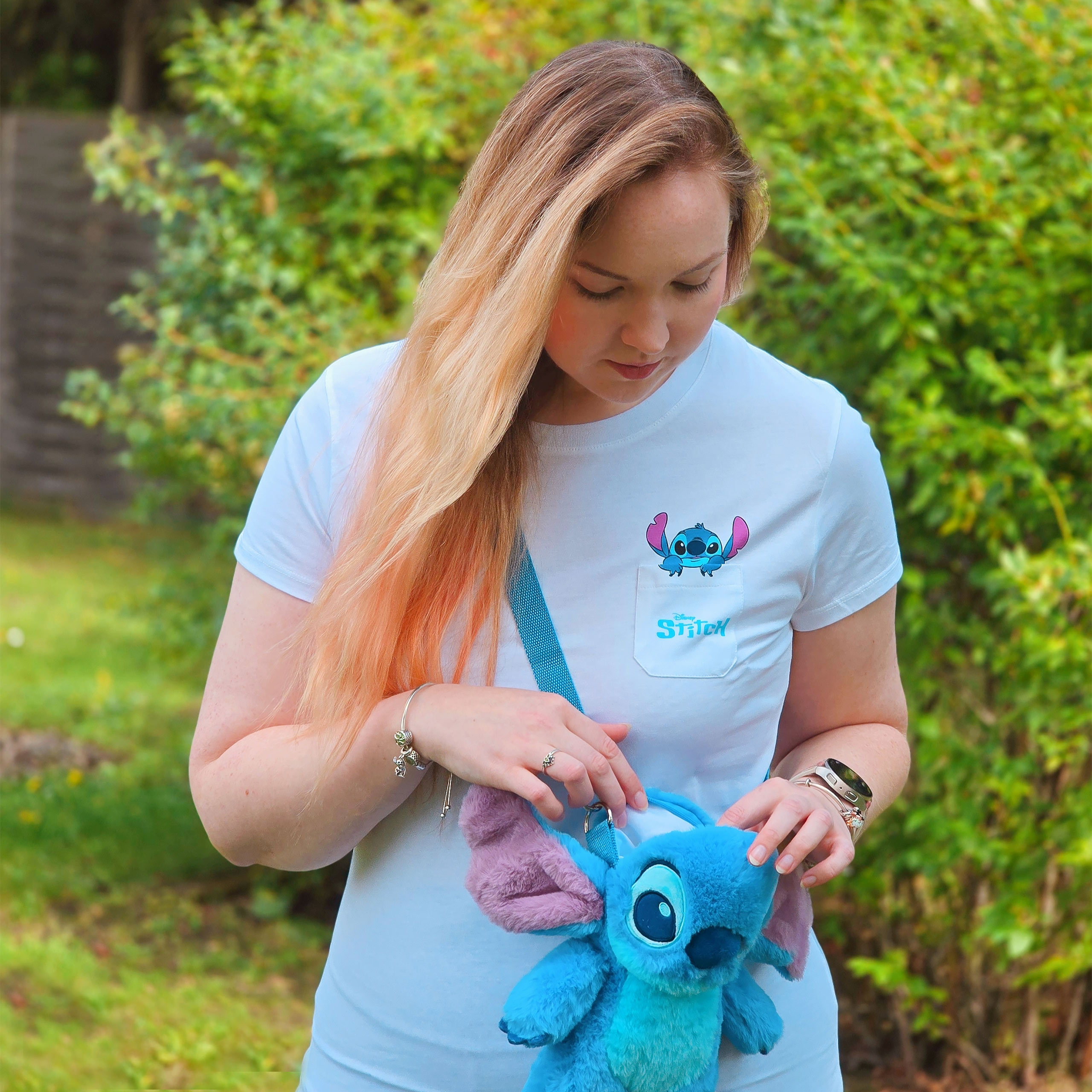 T-shirt con taschino Stitch bianca - Lilo & Stitch