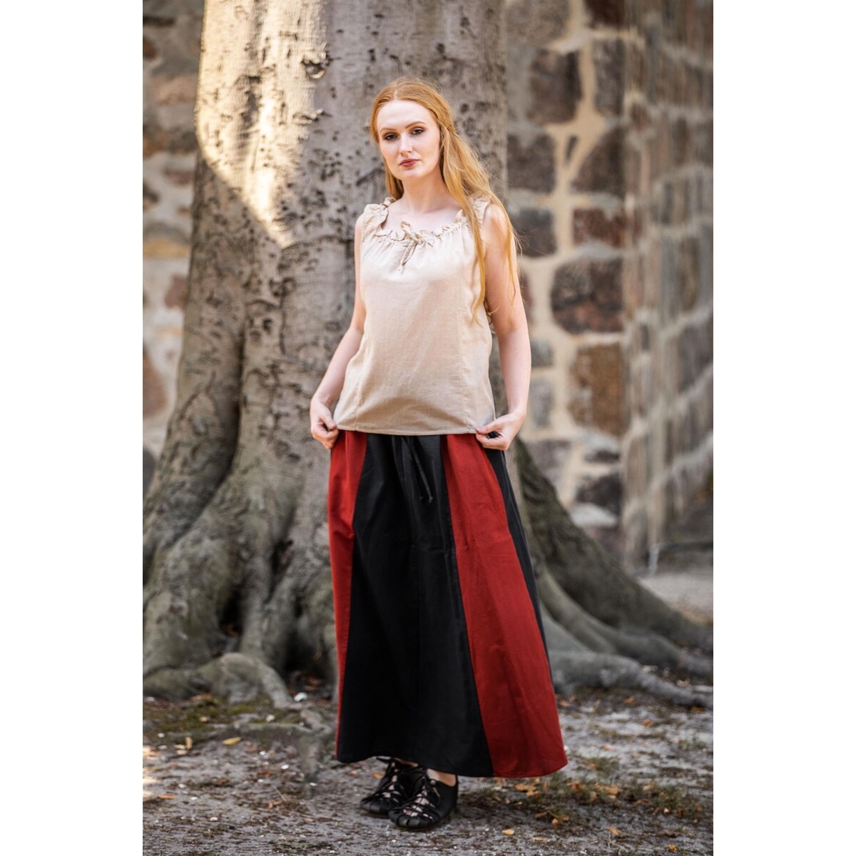 Średniowieczna letnia bluzka Adele bez rękawów beżowa