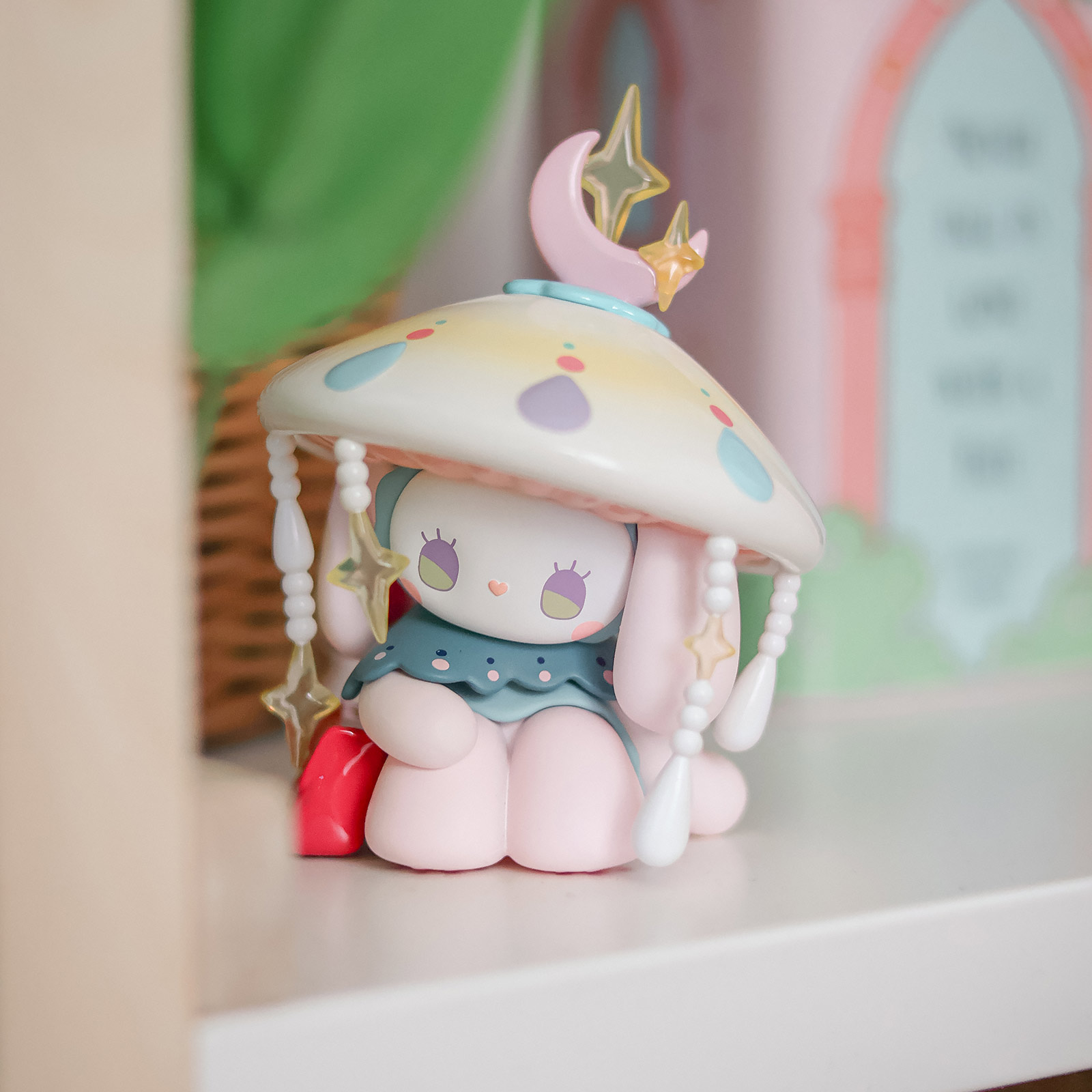EMMA - Figura Misteriosa Secret Forest Frostveil Villa