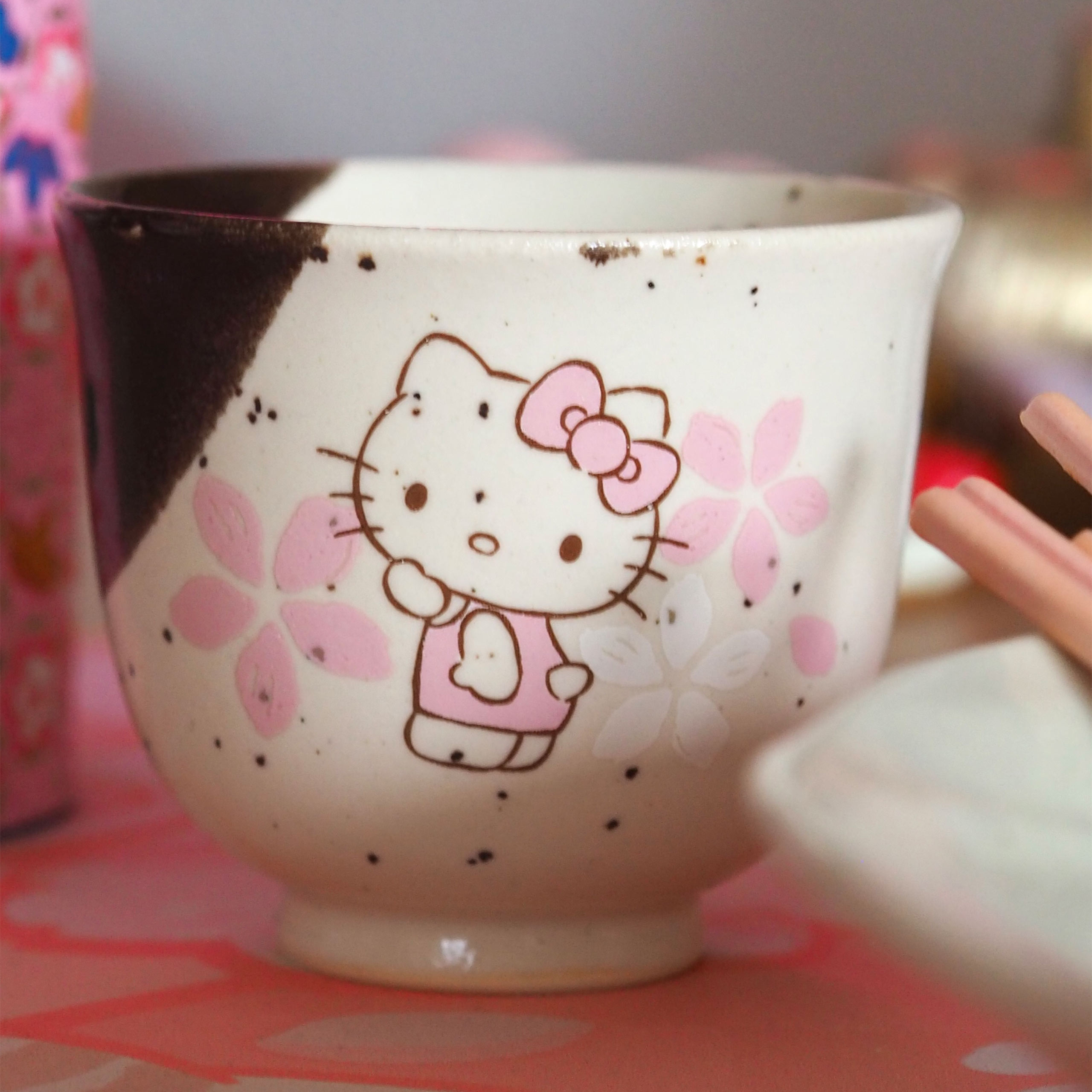 Hello Kitty - Taza Mino Cherry Blossom