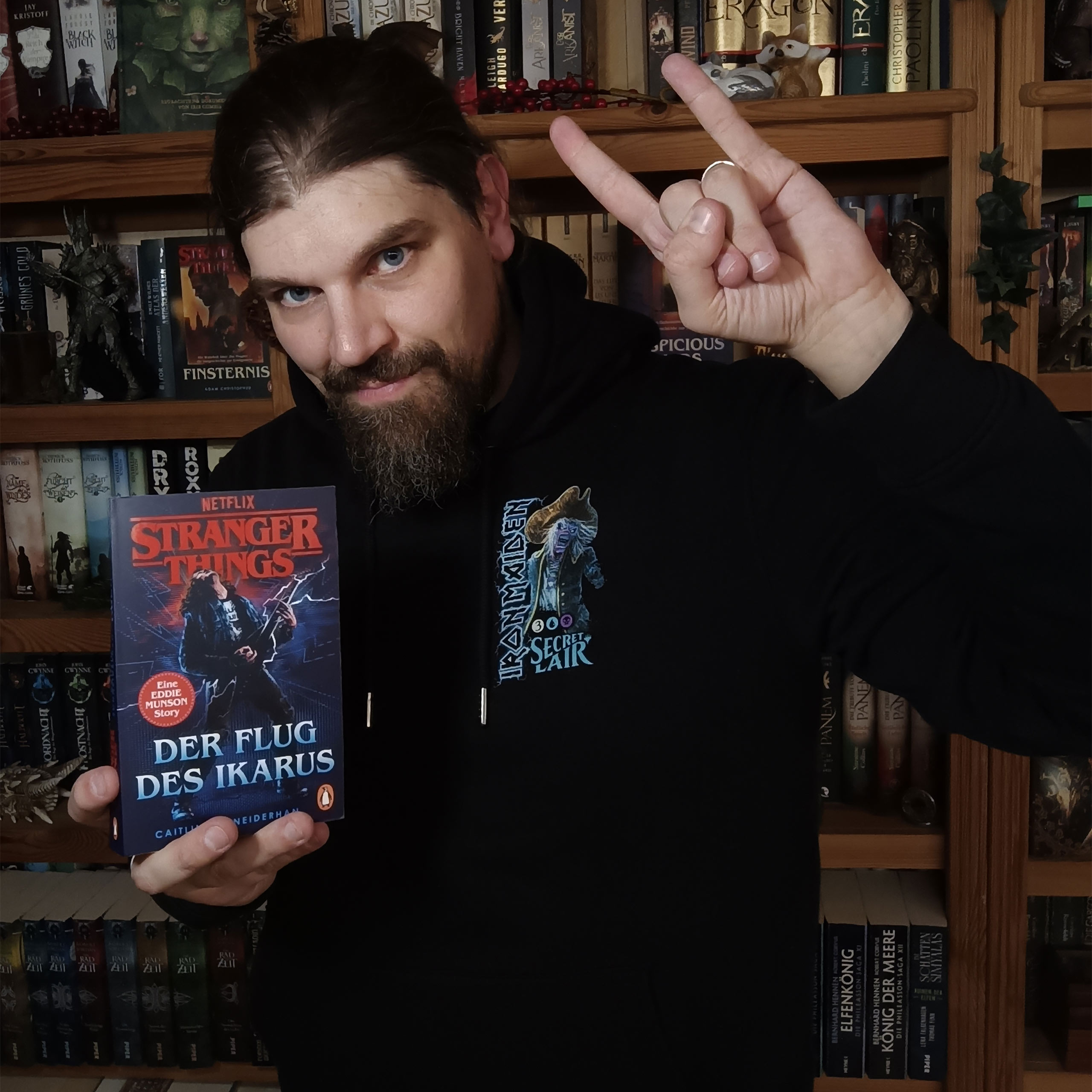 Iron Maiden - Magic Captain N'Ghathrod bluza z kapturem czarna