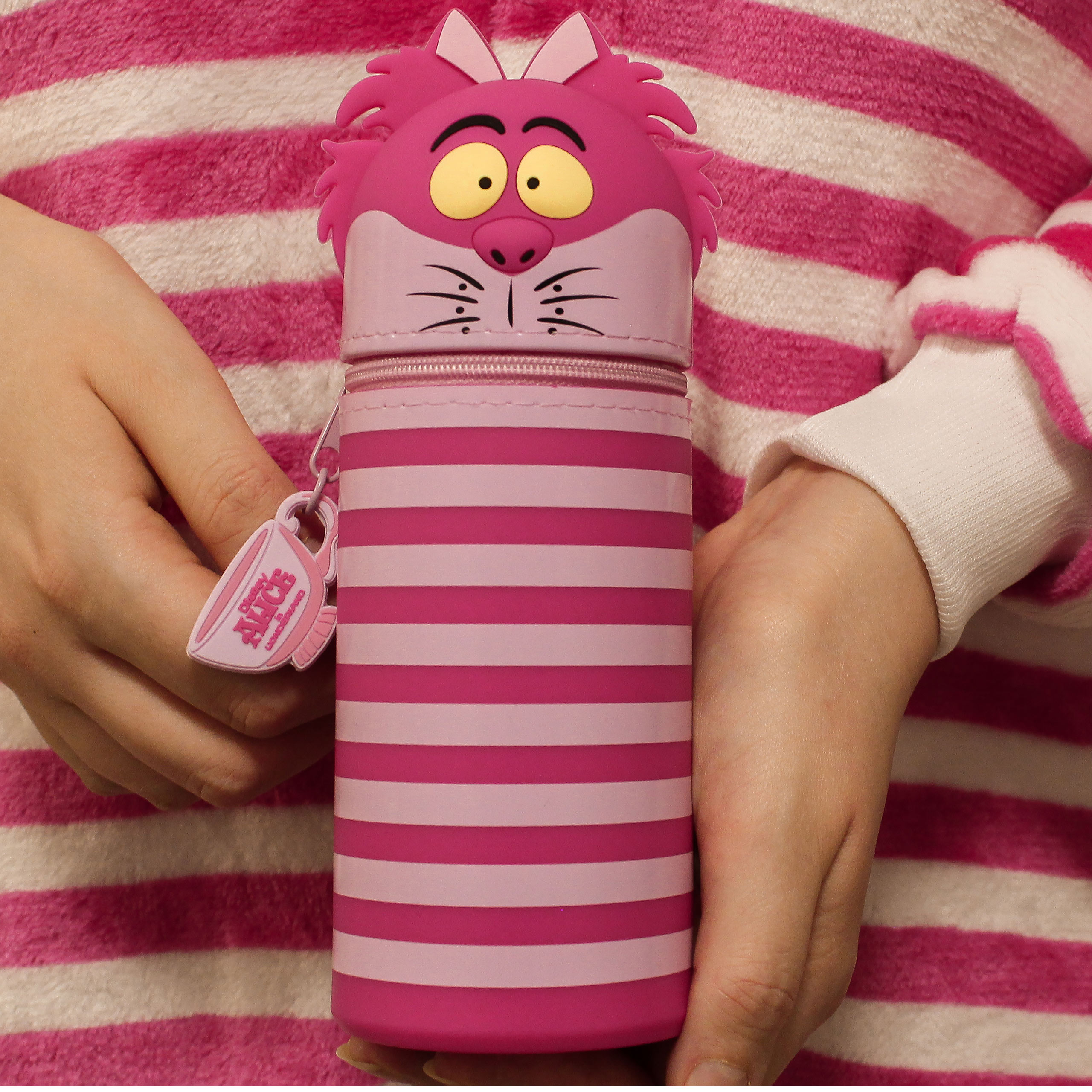 Alice i Underlandet – Cheshirekatten 3D pennfodral i silikon