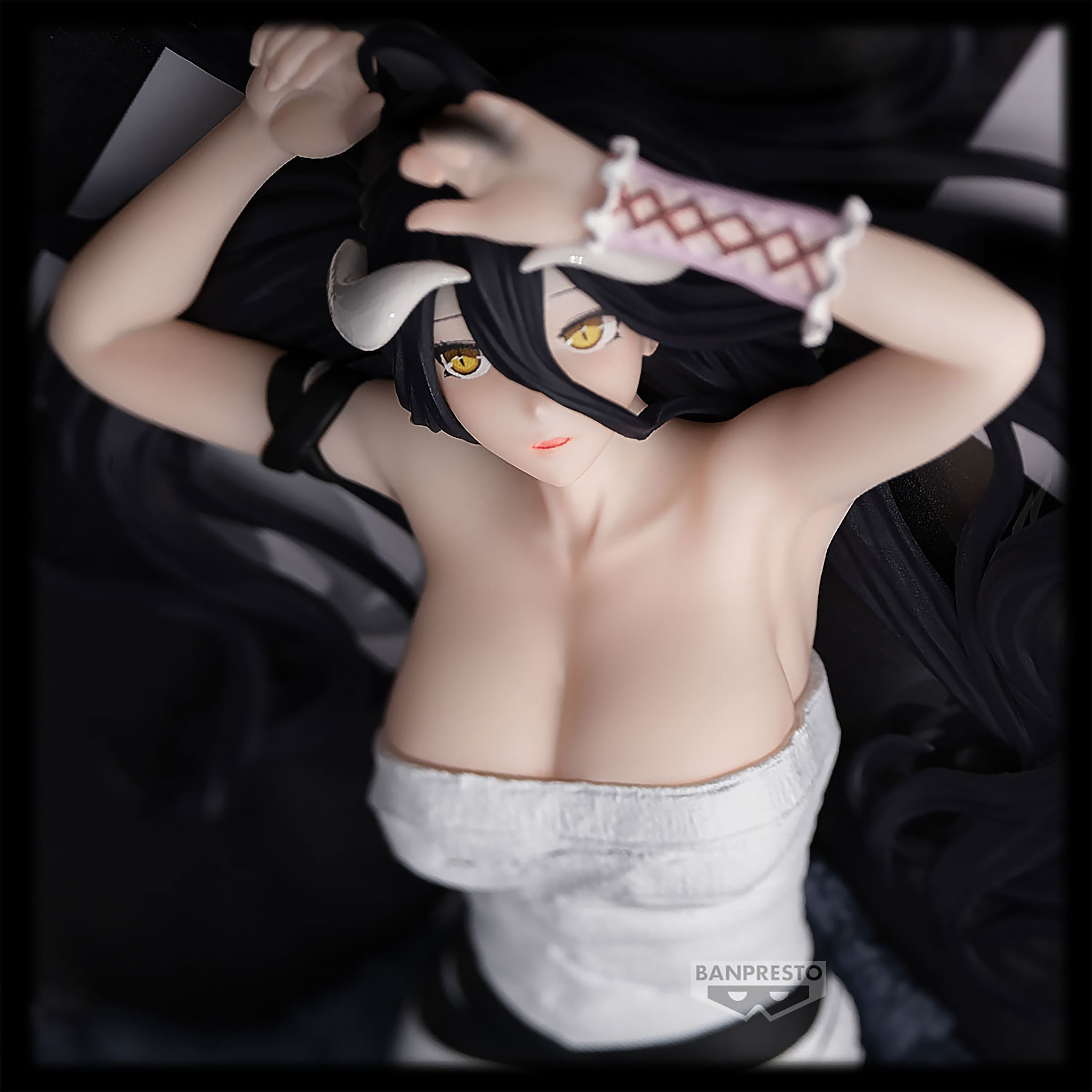 Overlord - Albedo Relax Time Figurine Roll Bandage Versie
