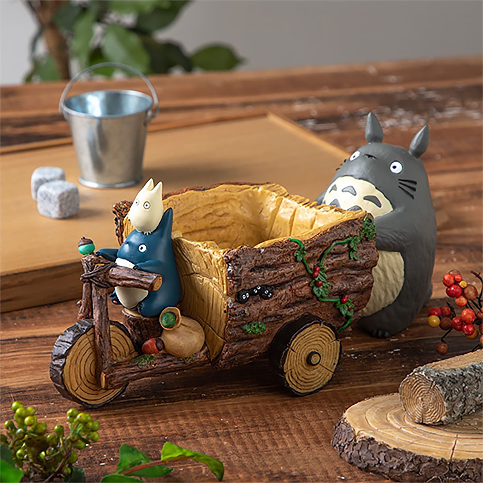 Totoro - Flower Pot Diorama Figure