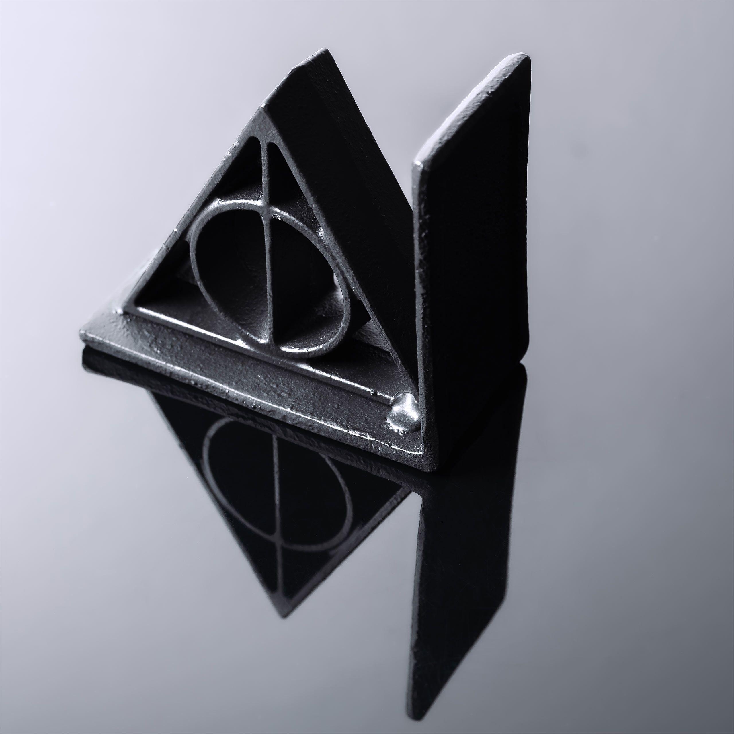Horloge Murale Harry Potter - Reliques De La Mort En Métal Doré, 2 Aiguilles