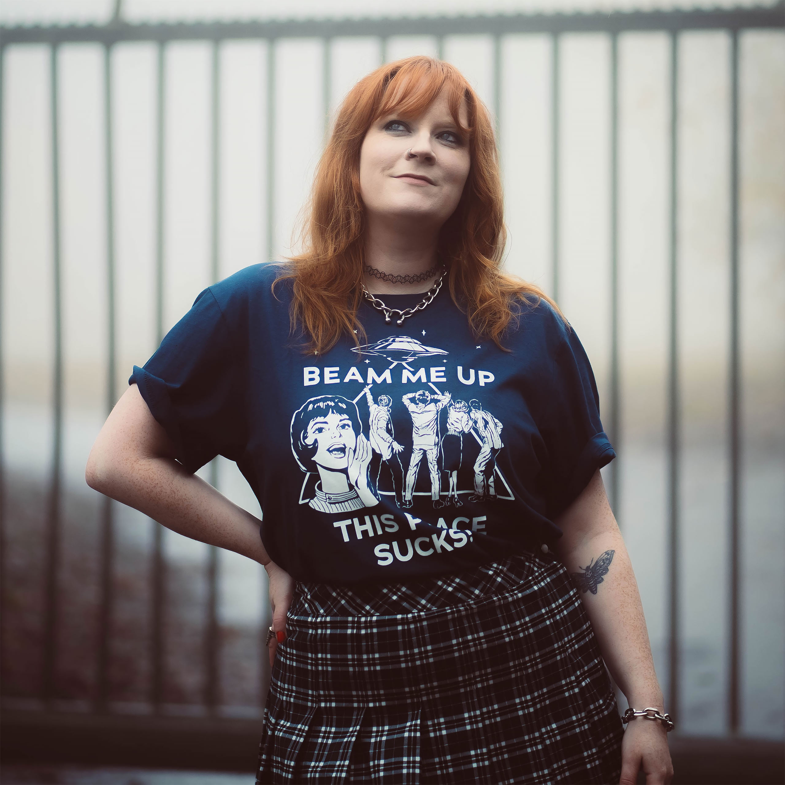 Stranger Things - T-Shirt Beam Me Up