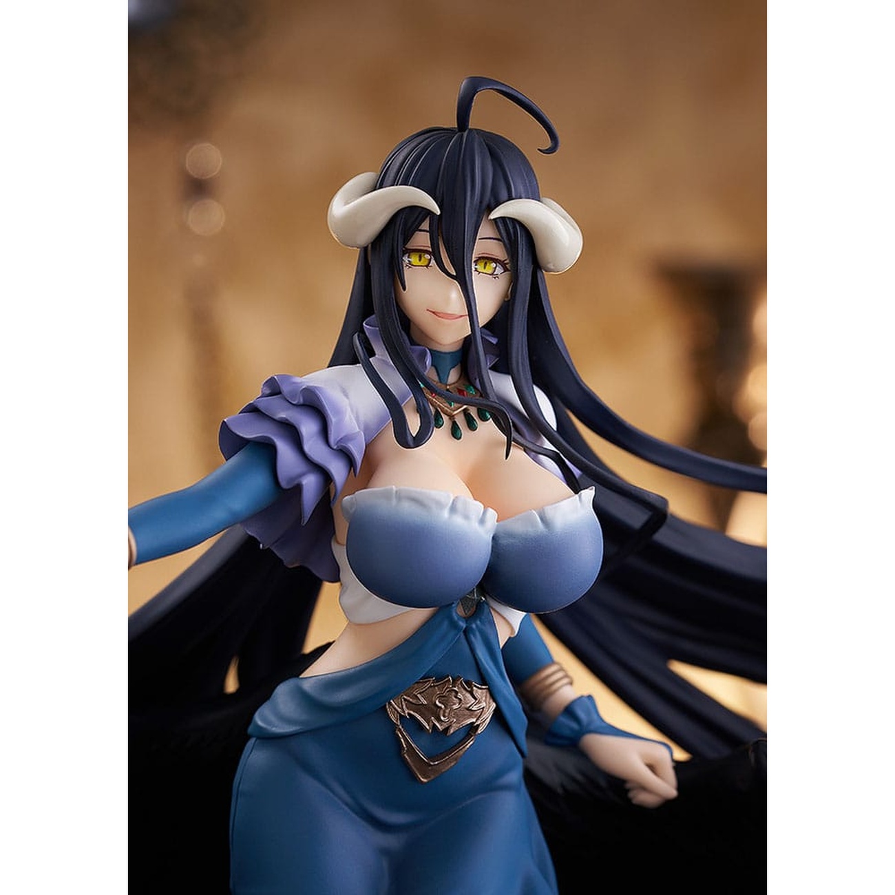 Overlord – Albedo Figure Jet Black Dress Version