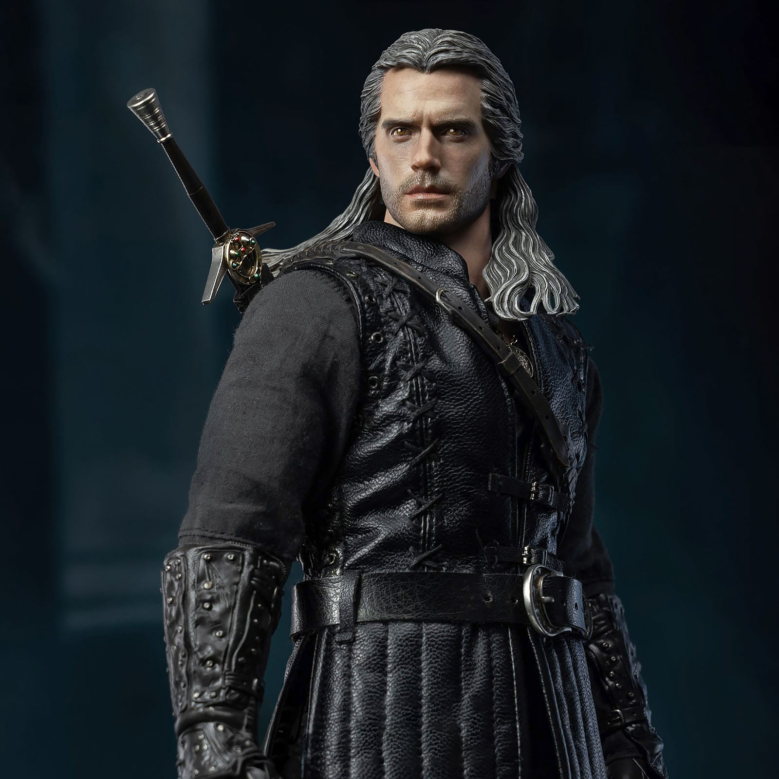 REOZIGN Statuetta Geralt Con Spada 24 Cm, PVC, Personaggio Gioco The Witcher, Modello Da Collezione, Regalo Per Fan