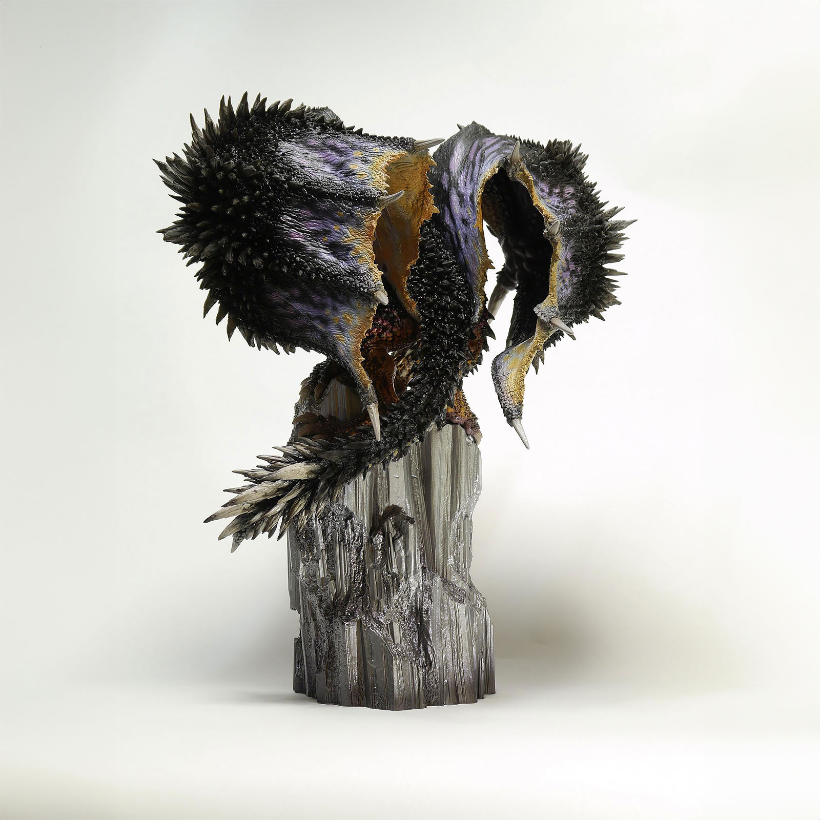 Monster Hunter - Statue Nergigante Créateurs Modèle Version Revente