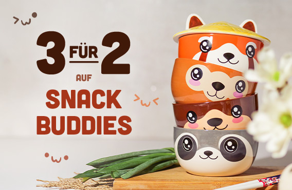 Vier bunte Snackschalen mit niedlichen Tiergesichtern übereinandergestapelt auf einem Küchentisch. Text: "3 für 2 auf Snack Buddies."