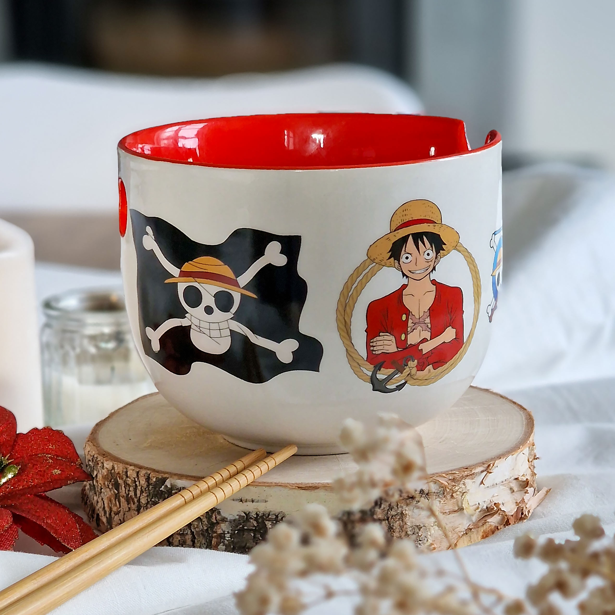 One Piece - Monkey D. Luffy Ramenkom met Eetstokjes