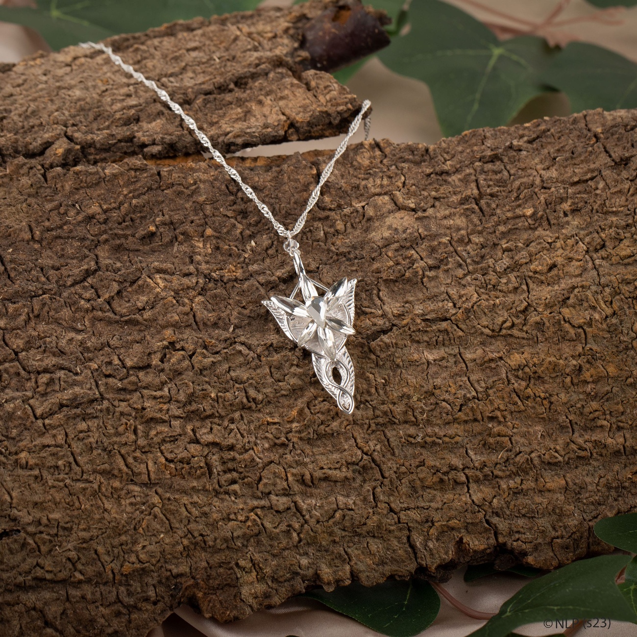 Le Seigneur des Anneaux - Pendentif Étoile du Soir d'Arwen avec chaîne