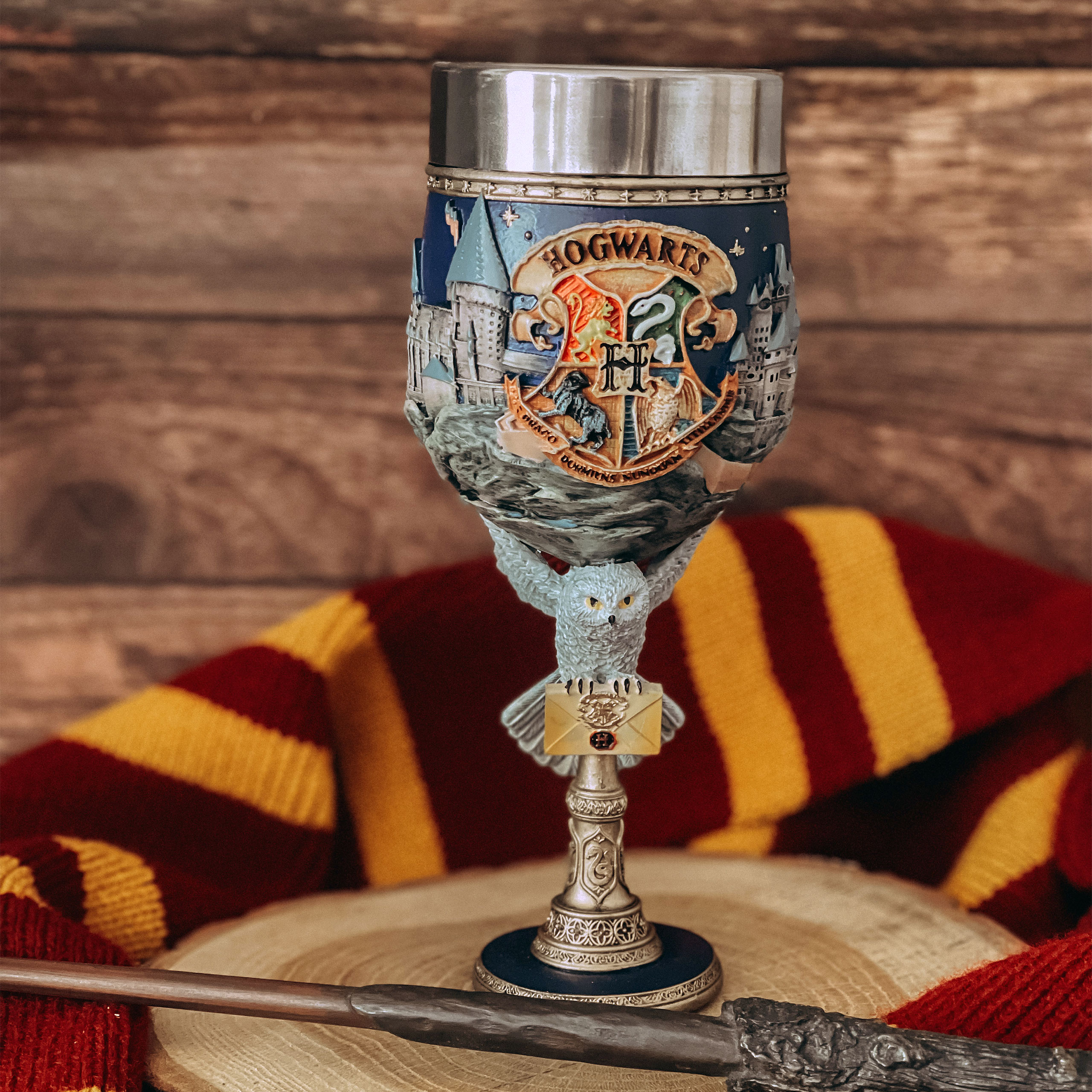 Harry Potter - Hogwarts Logo Kelch deluxe