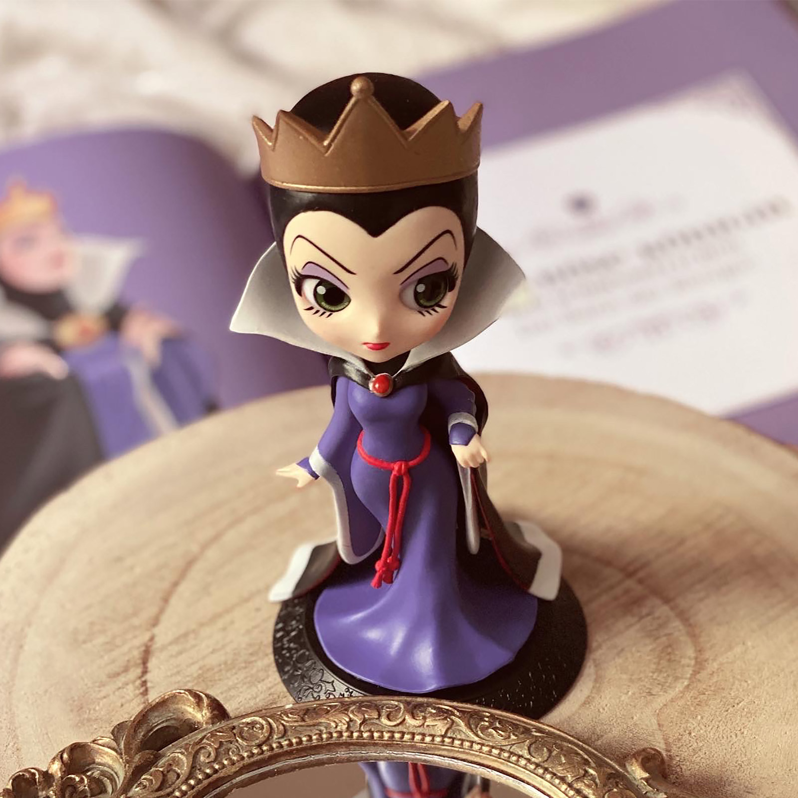 Snow White - The Evil Queen Q Posket Figure Version A