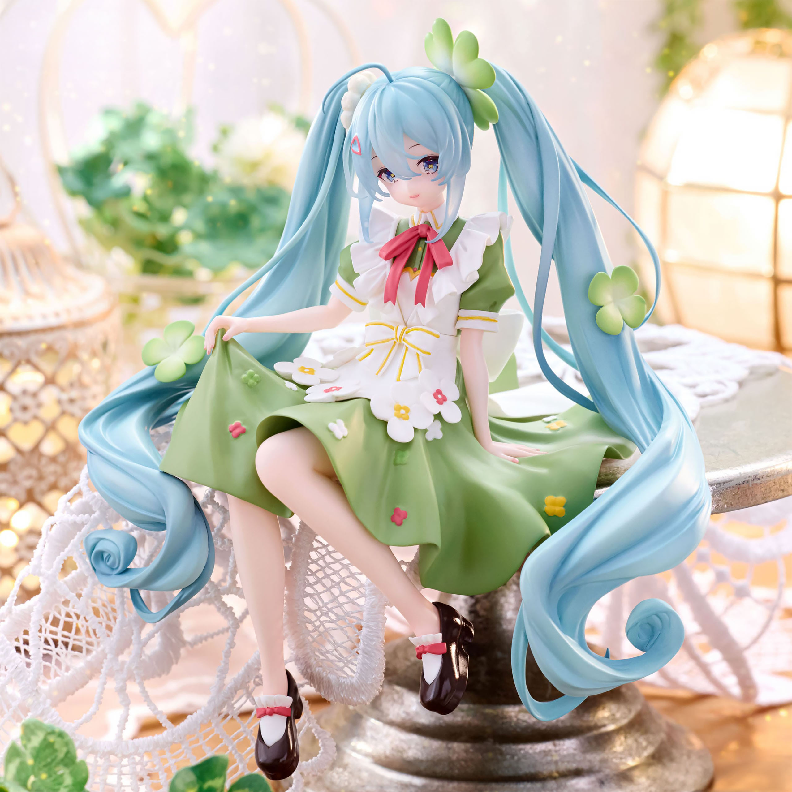 Hatsune Miku - Hada de Flores Trébol Parador de Fideos Figura