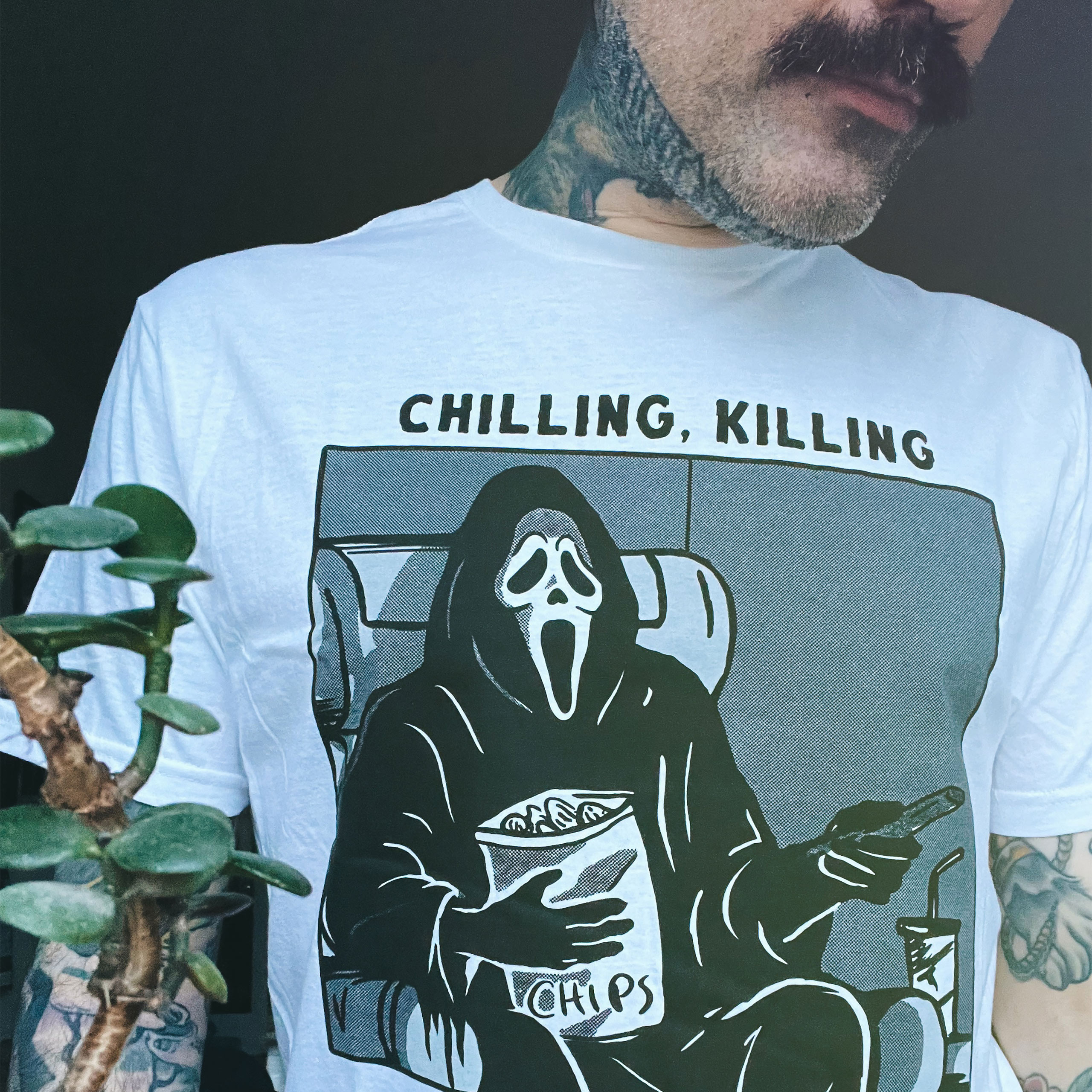 Ghost Face - Chilling, Killing T-Shirt wit