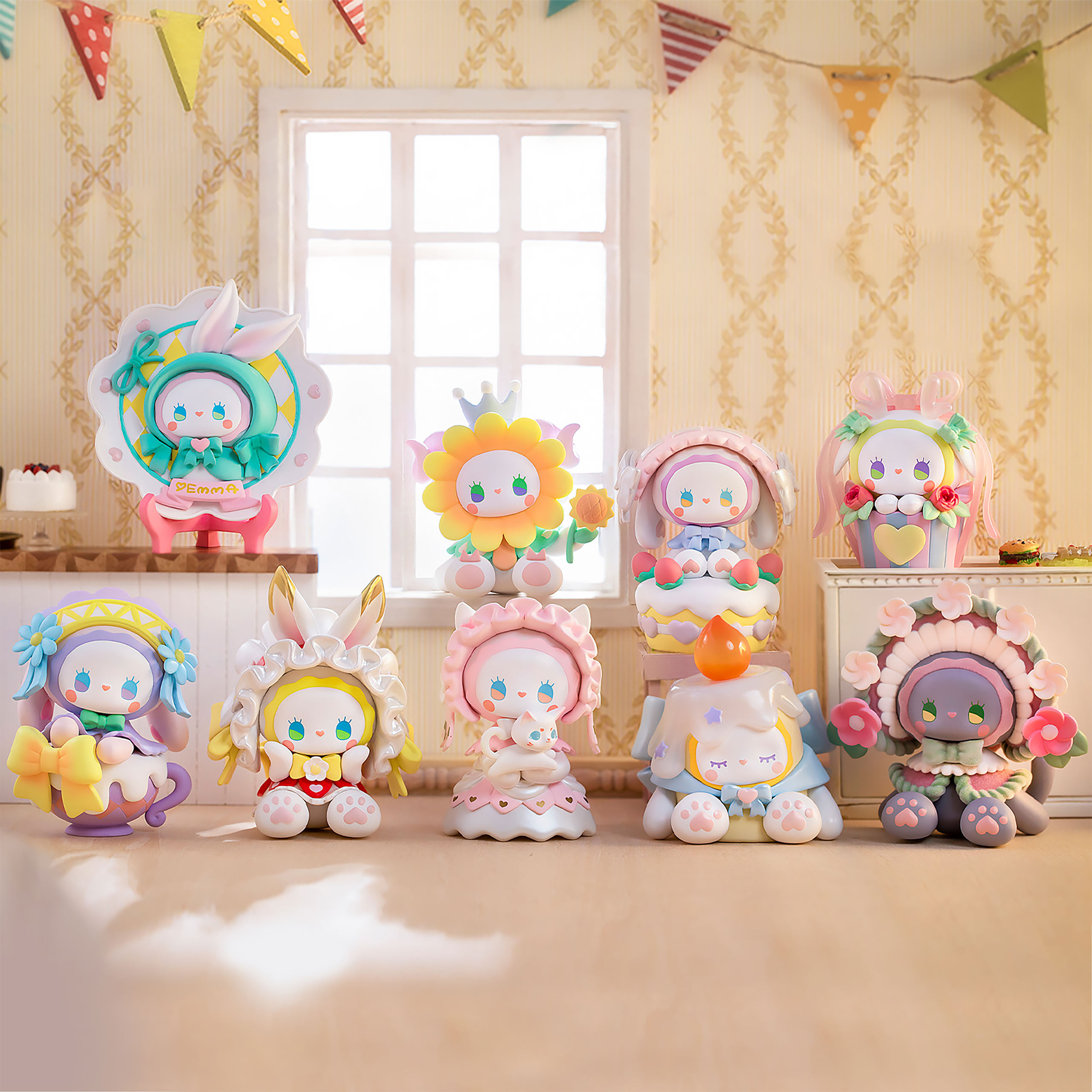 Emma - Secret Forest Birthday Party Mystery Figure 8-Piece Display
