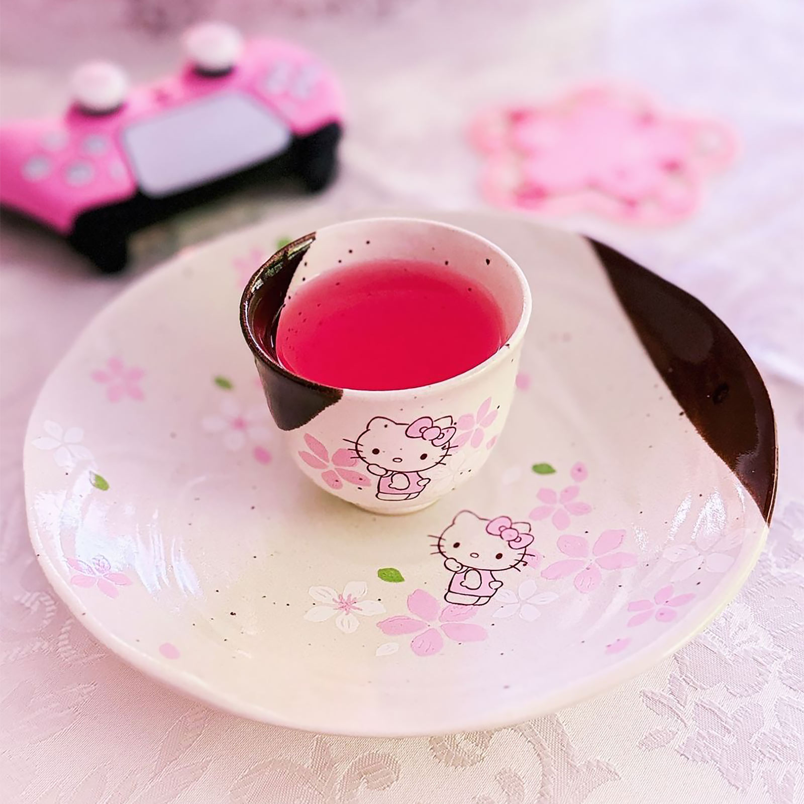 Hello Kitty - Taza Mino Cherry Blossom