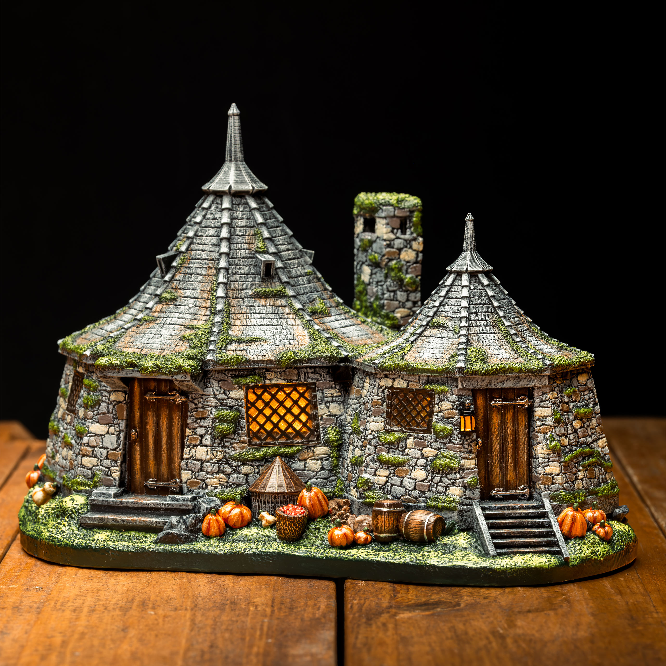 Harry Potter - La cabaña de Hagrid con función de luz LED
