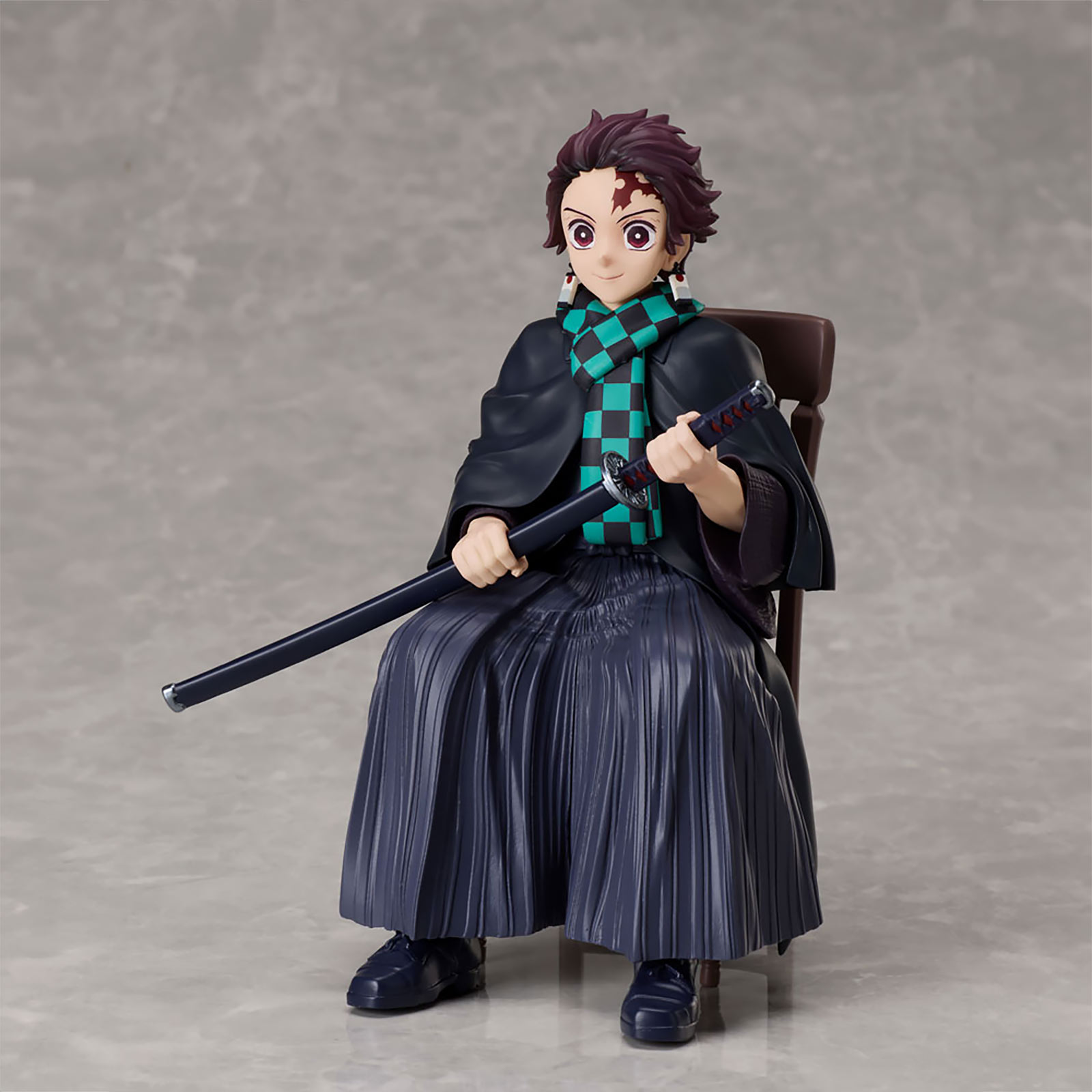 Demon Slayer - Figurine non à l'échelle de Tanjiro Kamado