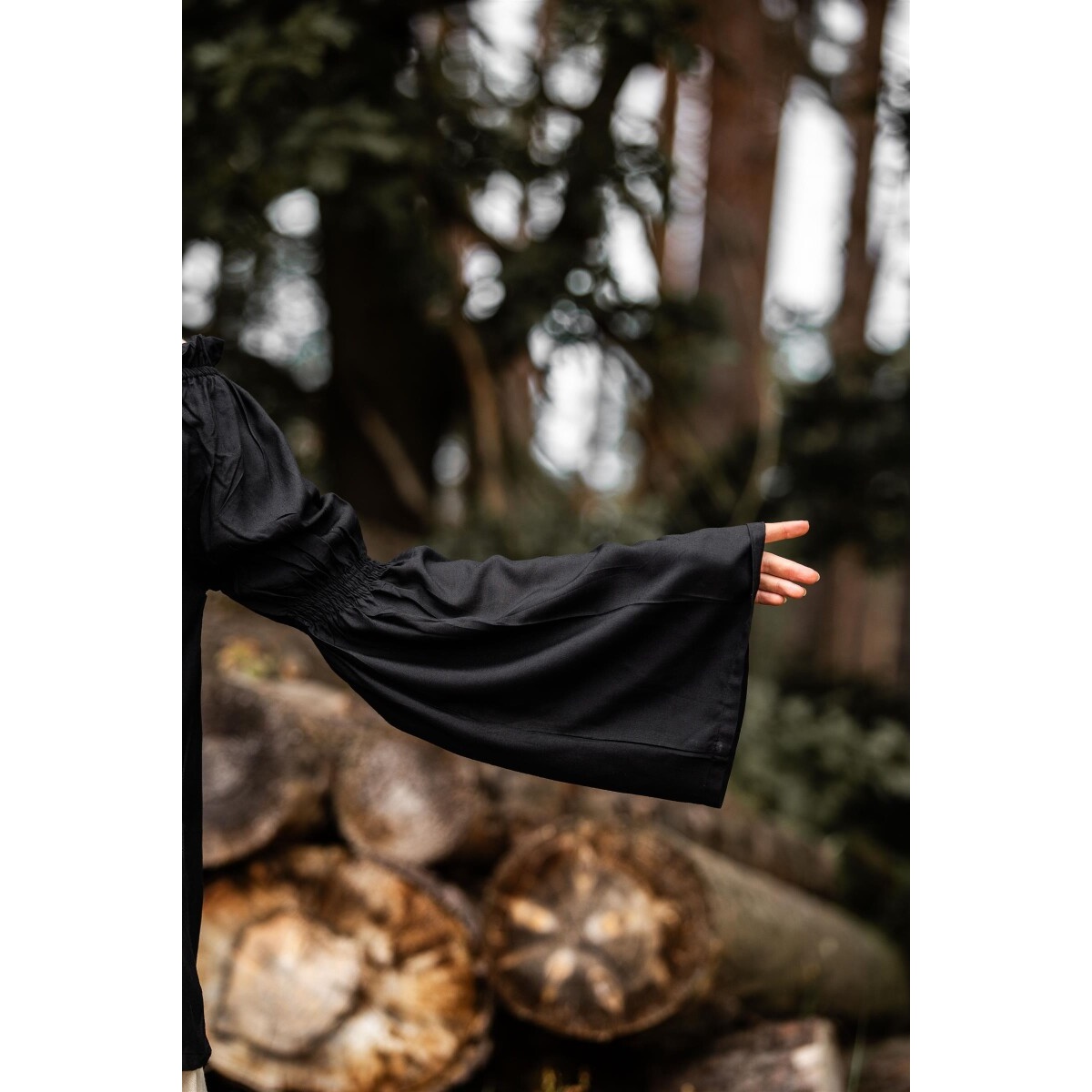 Blusa medieval Emma negra