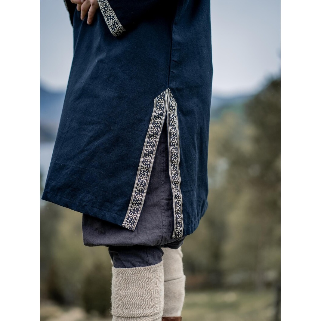 Tunique médiévale avec bordure Halvor noir